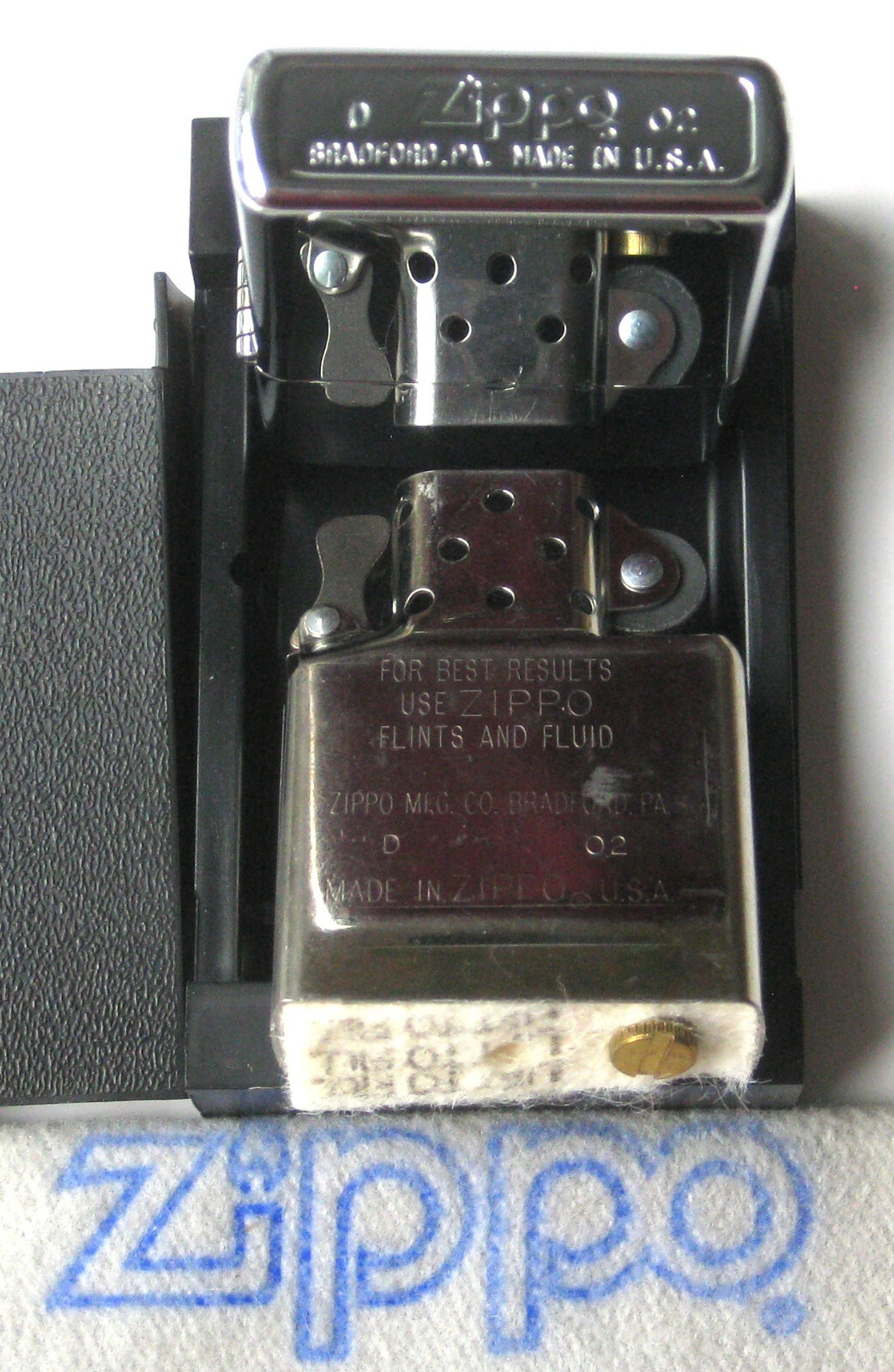 ZIPPO PREVIOUSLY COLLECTED Not Used ADVERTISING Lighter WORLD FAMOUS Manufacture