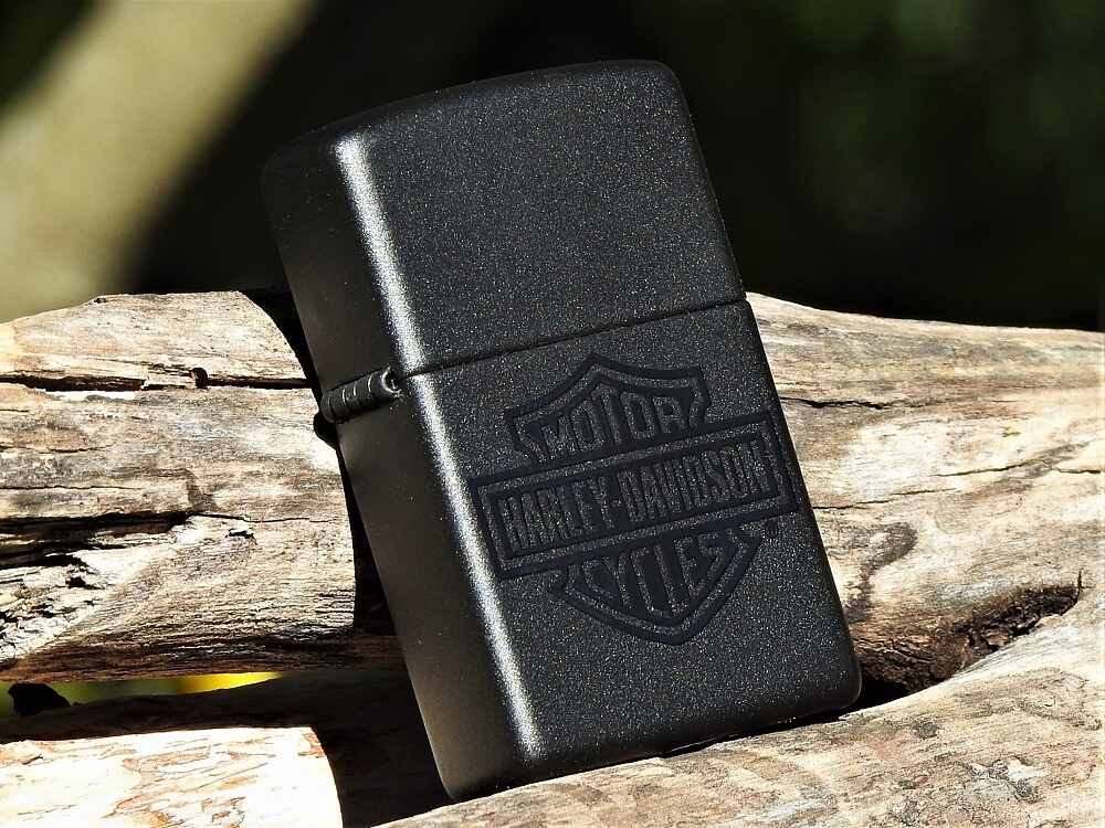 Zippo Lighter – Harley Davidson – HD Bar and Shield – Graphite – Black – # 24678