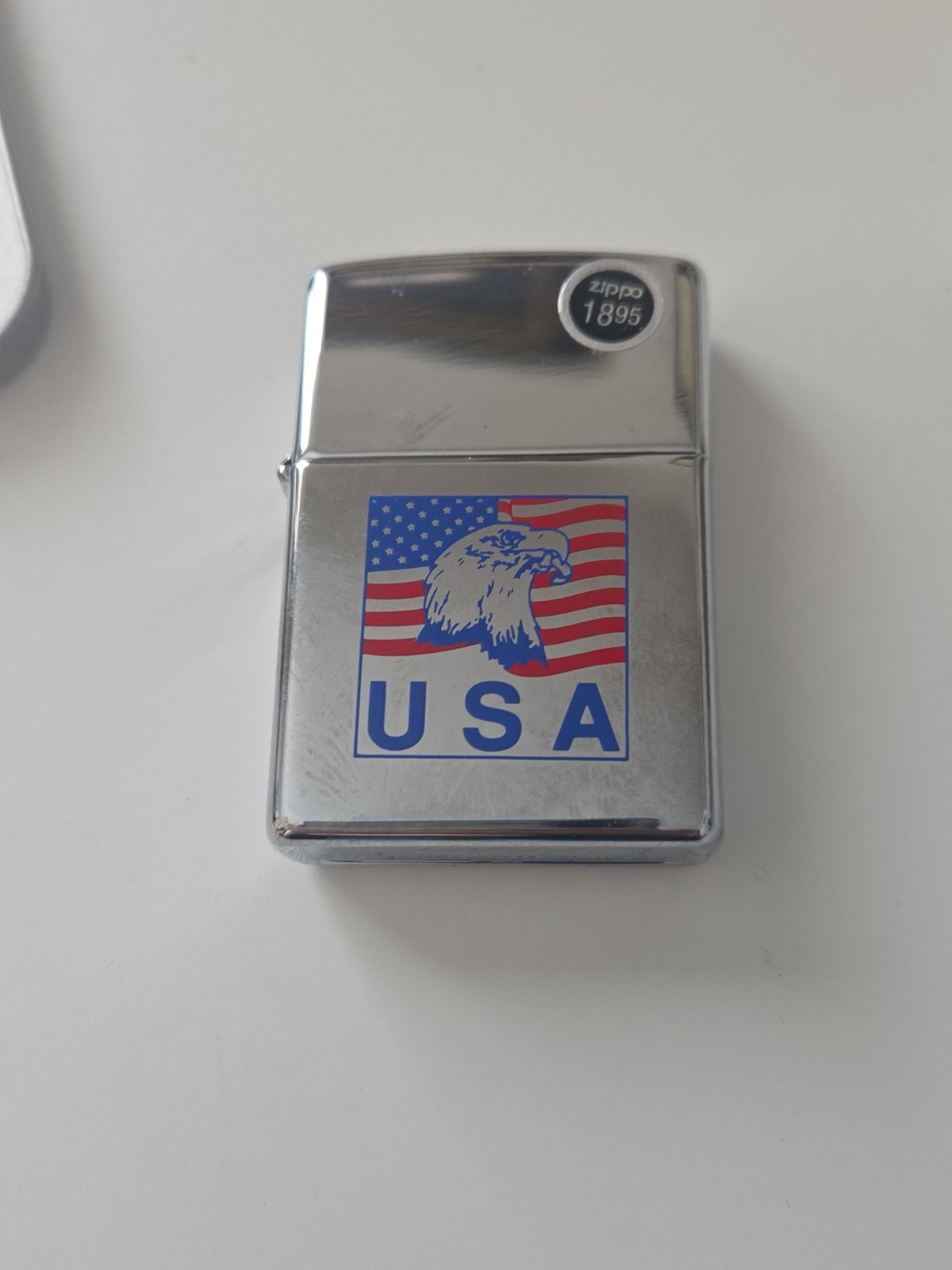 1997 ZIPPO U.S.A. Flag W/Eagle Chrome Original Box