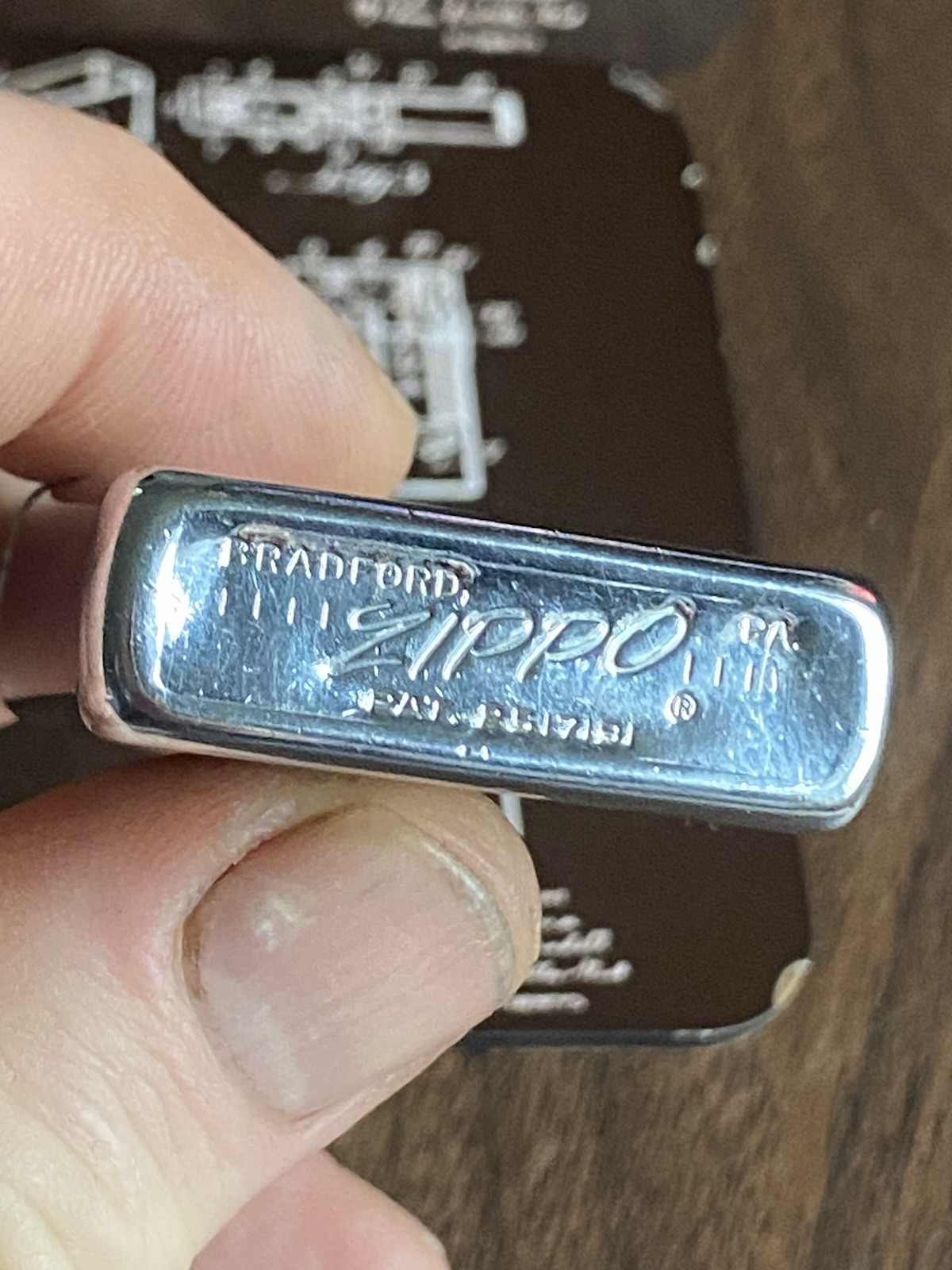 USS Everglades AD24 Zippo Lighter 1966 Town & Country Hand Painted Red Felt box
