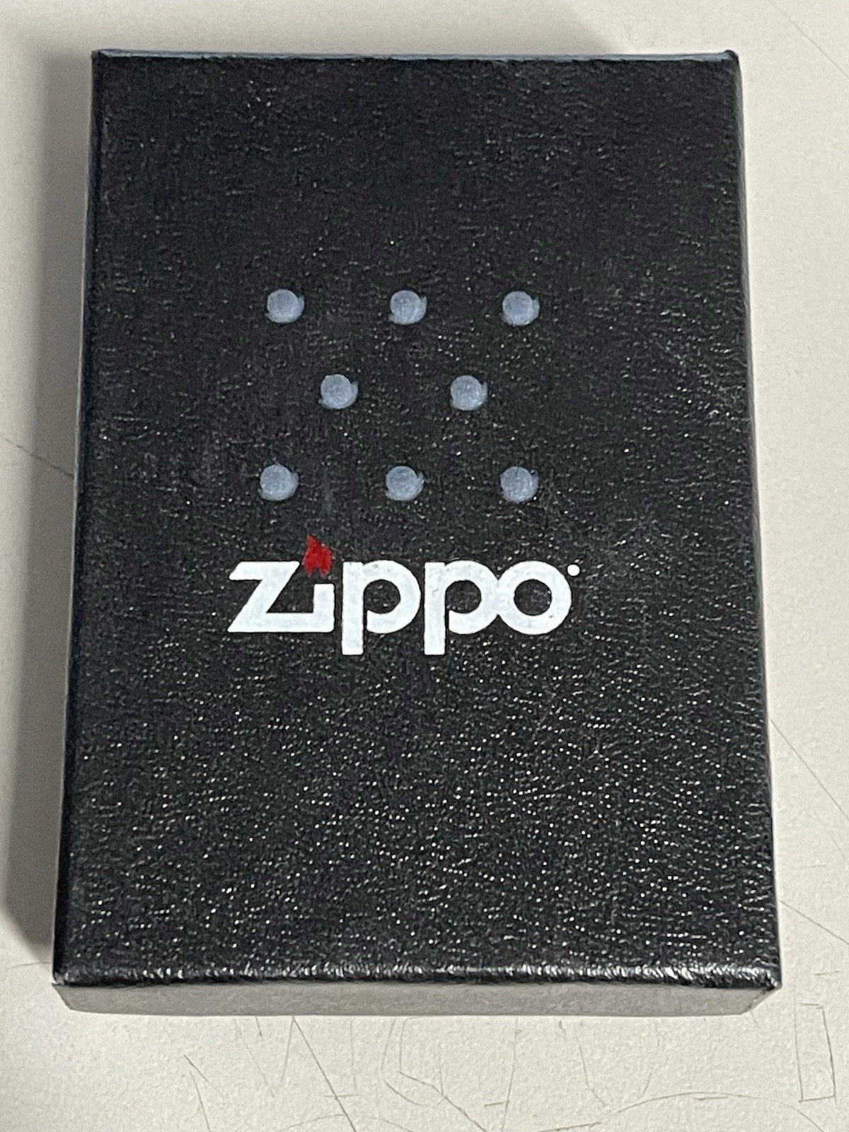 ZIPPO 2012 ZIPPO FLINTS 12 FOR 25¢ LOGO WHITE MATTE LIGHTER UNFIRED IN BOX A452