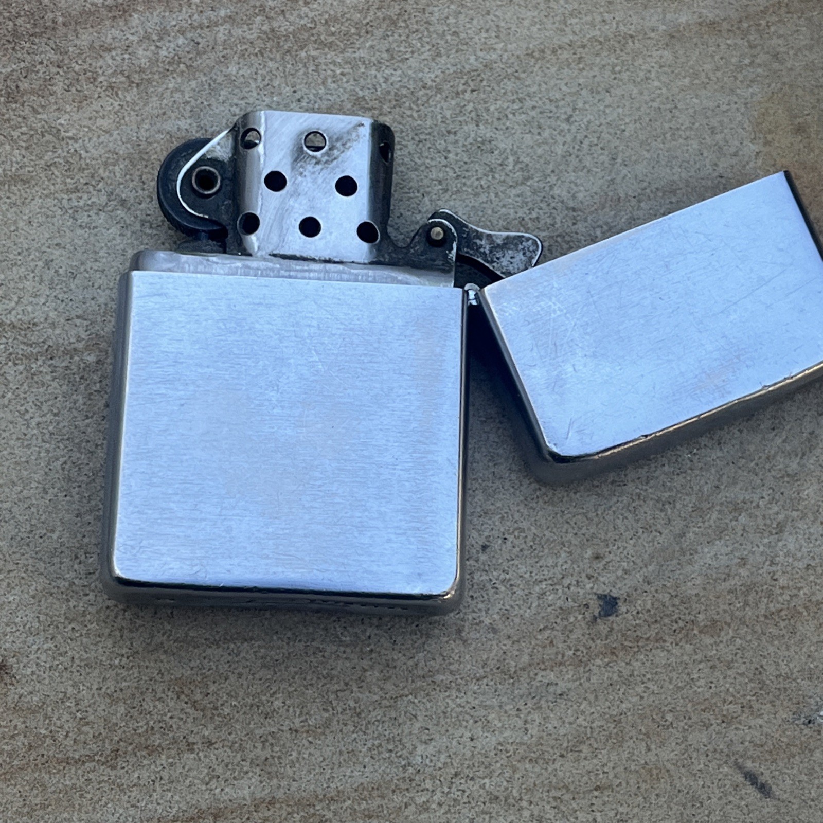 Vintage 1958 Zippo Mack Truck Bull Dog Emblem Cigarette Lighter