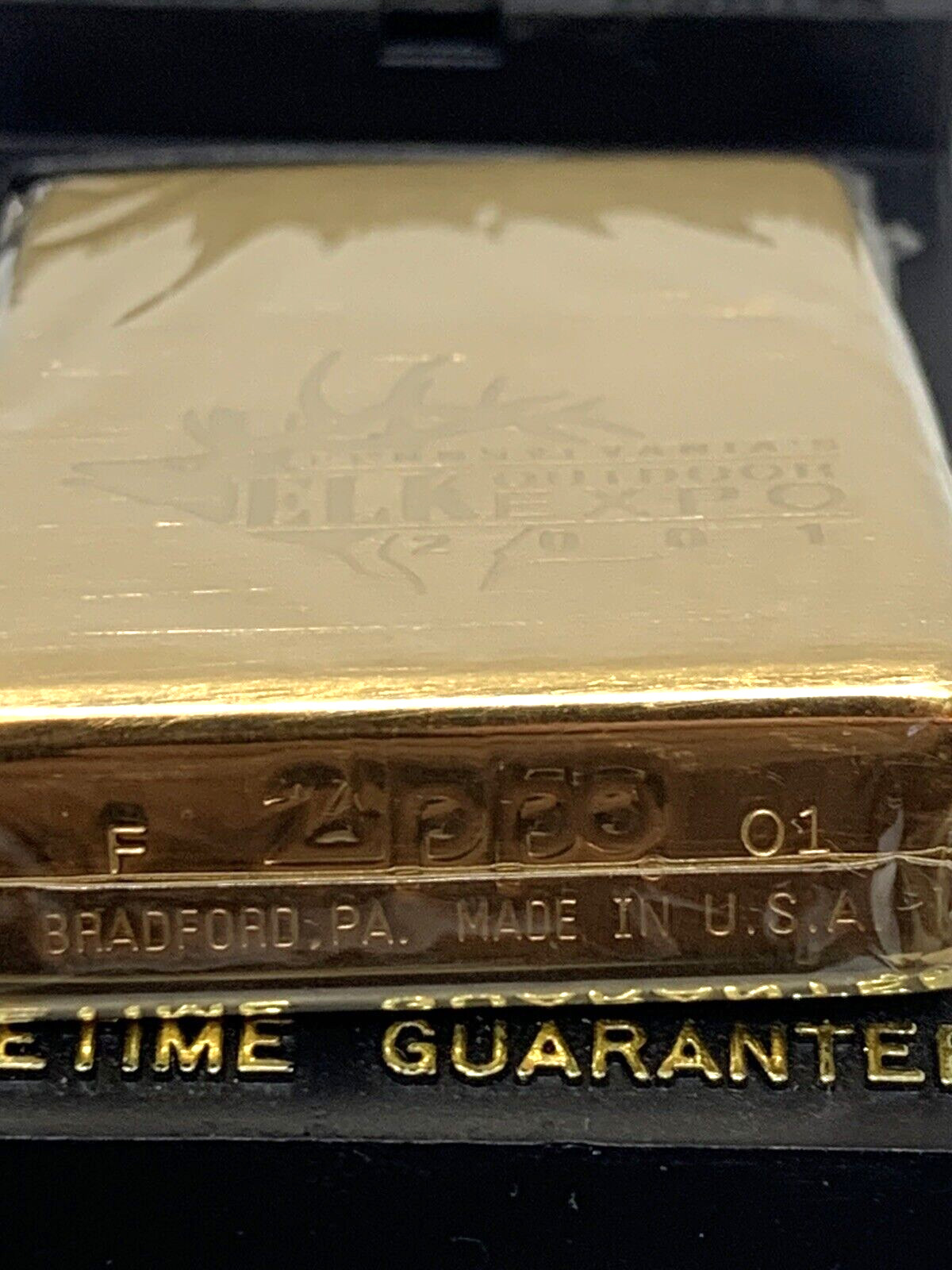 2001 ELK OUTDOOR EXPO BRASS ZIPPO LIGHTER 2001 F-01 Sealed Pennsylvania NEW