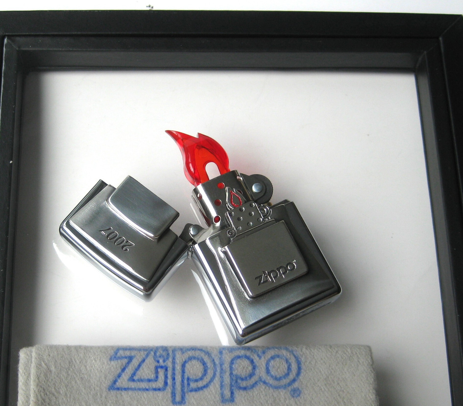 ZIPPO PREVIOUSLY COLLECTED Not Used SURPRISE Lighter TRICK Mini 2007 LE #504