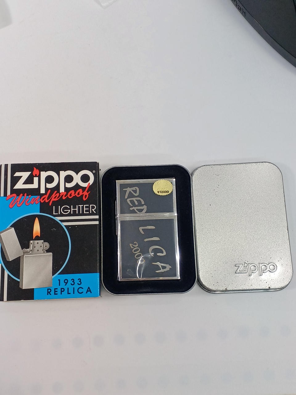 Zippo 2000 Limited S Lacquer Oil Lighter