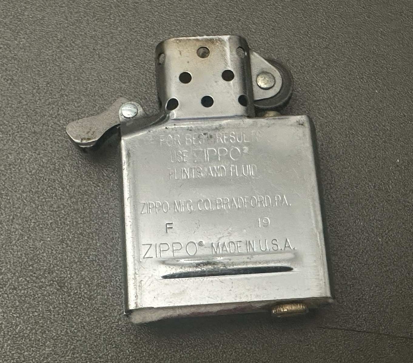 Zippo HARLEY DAVIDSON Distressed Look AMERICAN LEGEND Lighter MOTORCYCLE D 19