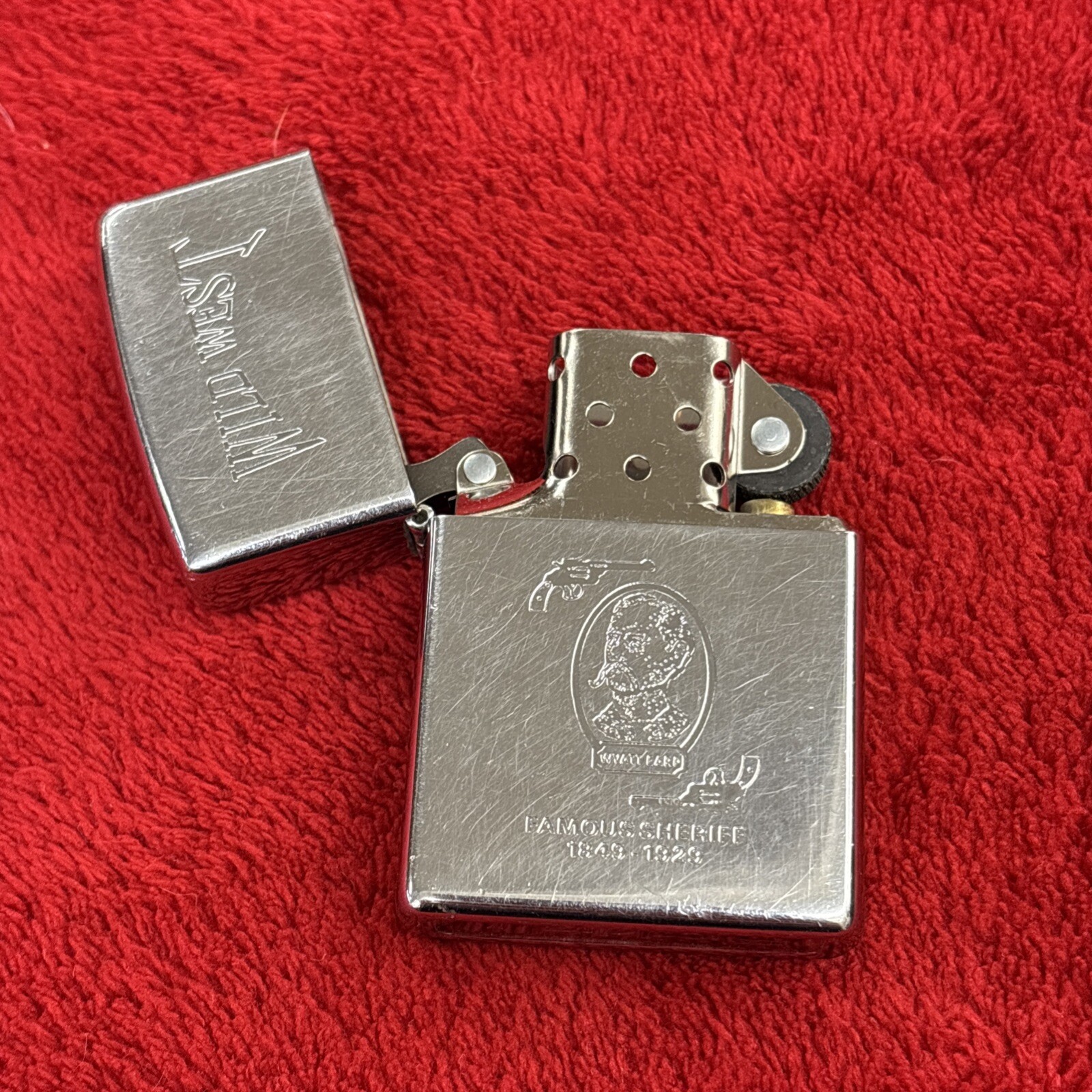 Colt Zippo Wyatt Earp . Wild West Famous Sheriff 1849-1929 Used But Never Fired