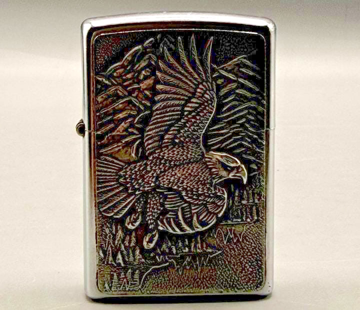 Vintage 2004 Zippo Barrett Smythe American Eagle Emblem High Polish Chrome C 04