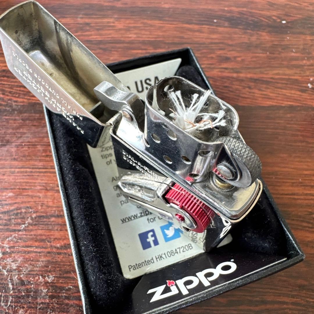 Vintage Zippo 2005 Dial-A-Flint Dispenser Metal Paste Oil Lighter with Box