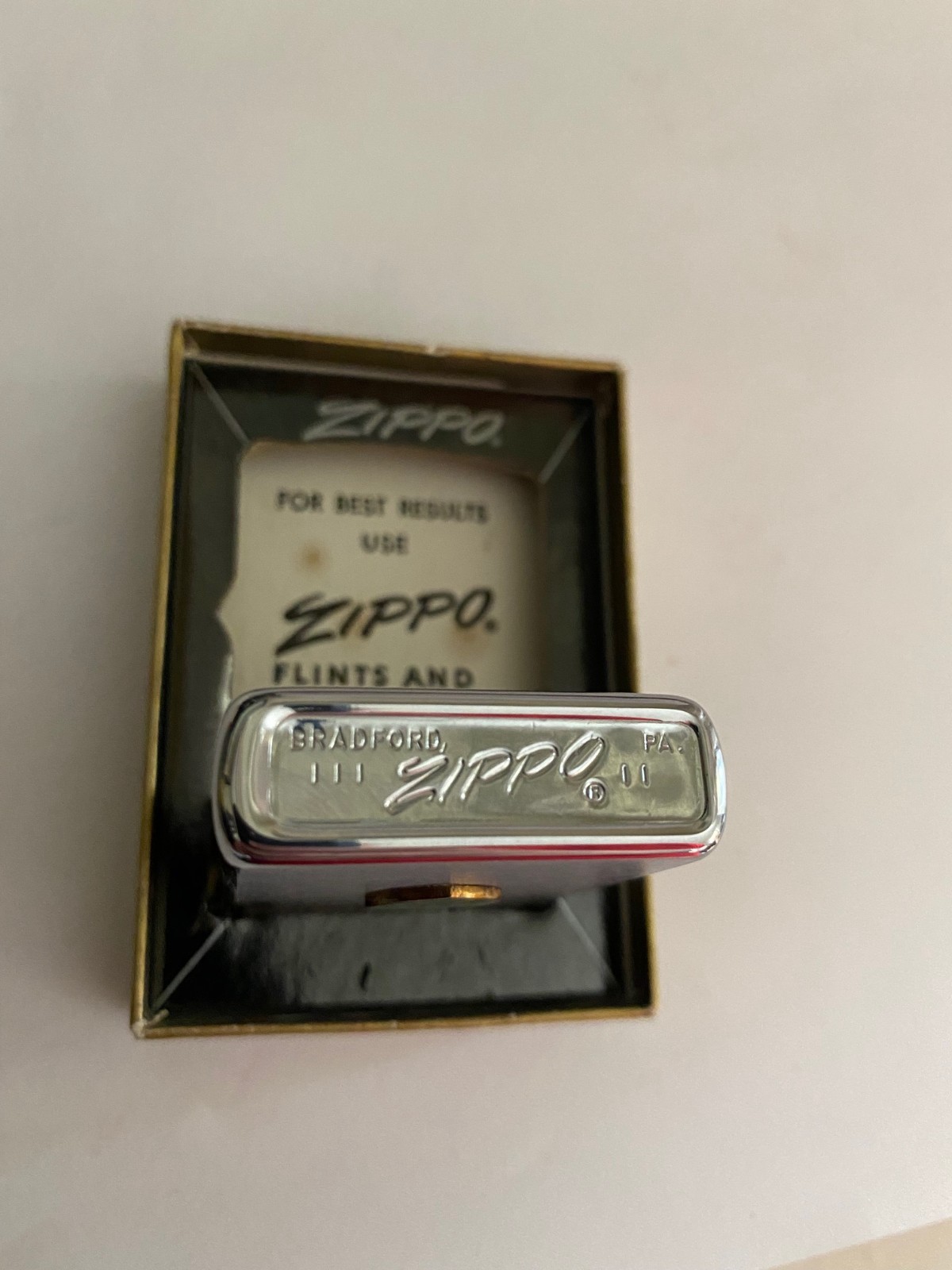 VINTAGE 1969 „BP GASOLINE“ ZIPPO ADVERTISING LIGHTER WITH BOX AND PAPER INSERT