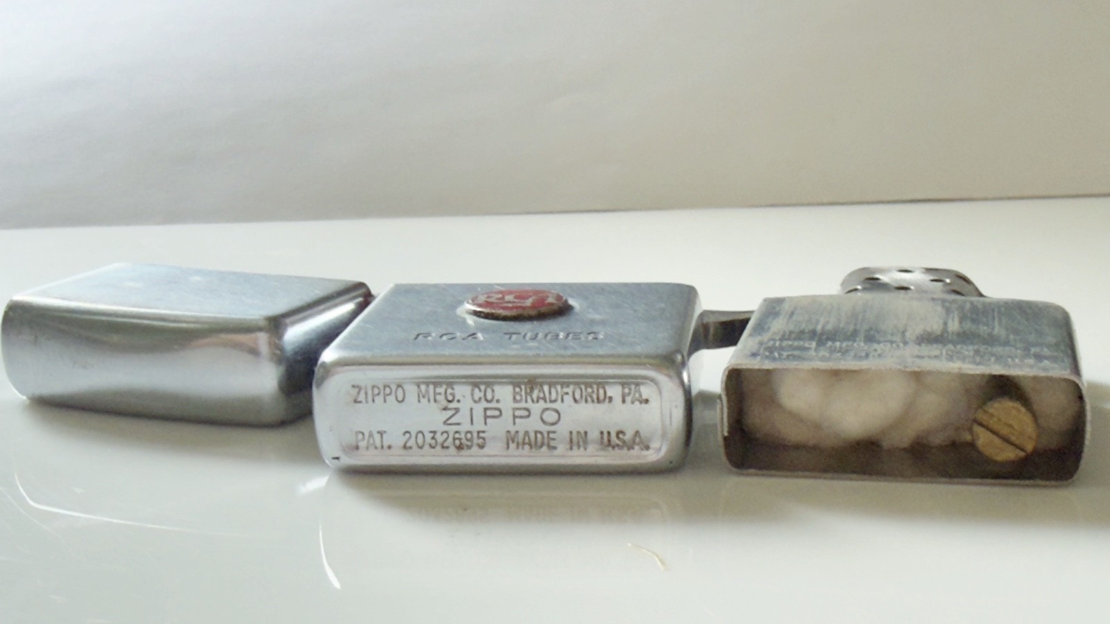 Vintage Zippo RCA Tubes Hudson Radio Television Advertising Lighter