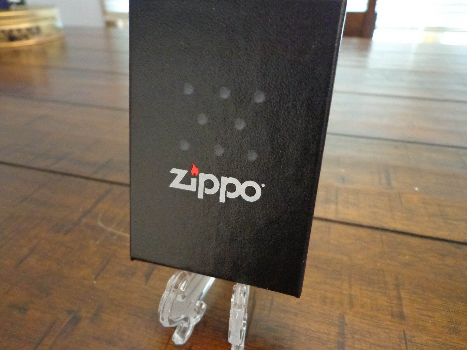 TROPICAL JUNGLE HIDDEN TIGER HIGH POLISH CHROME ZIPPO LIGHTER MINT IN BOX