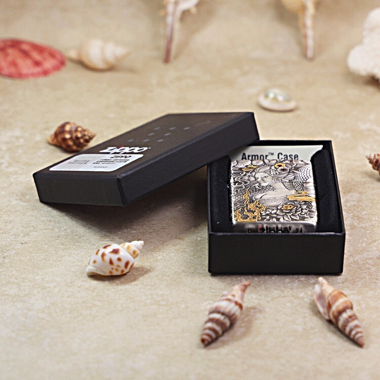 Zippo Armor Custom Lighter Snake & Princess – Smoked Silver Surround Carved