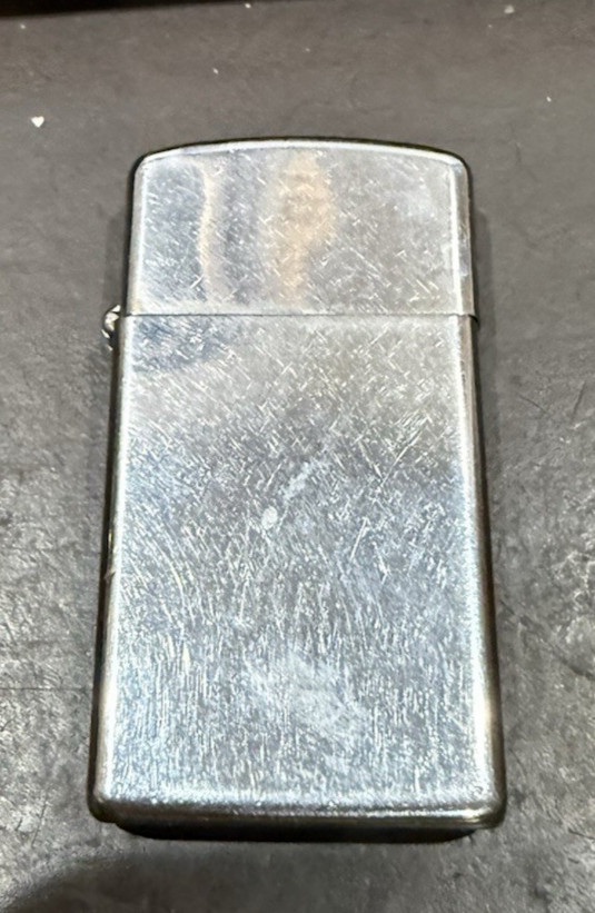 Vintage 1966 Zippo slim line lighter