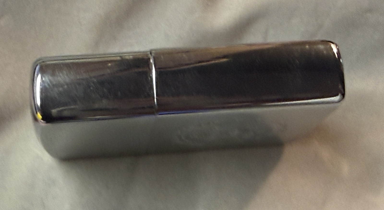 Vintage 1997 Zippo American Embassy LONDON, England, unused.