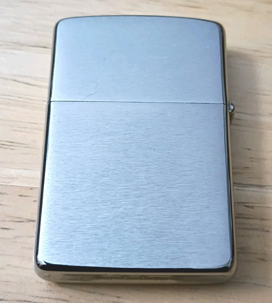 Vintage 1988 Brushed Chrome Zippo Smoking Pipe Lighter