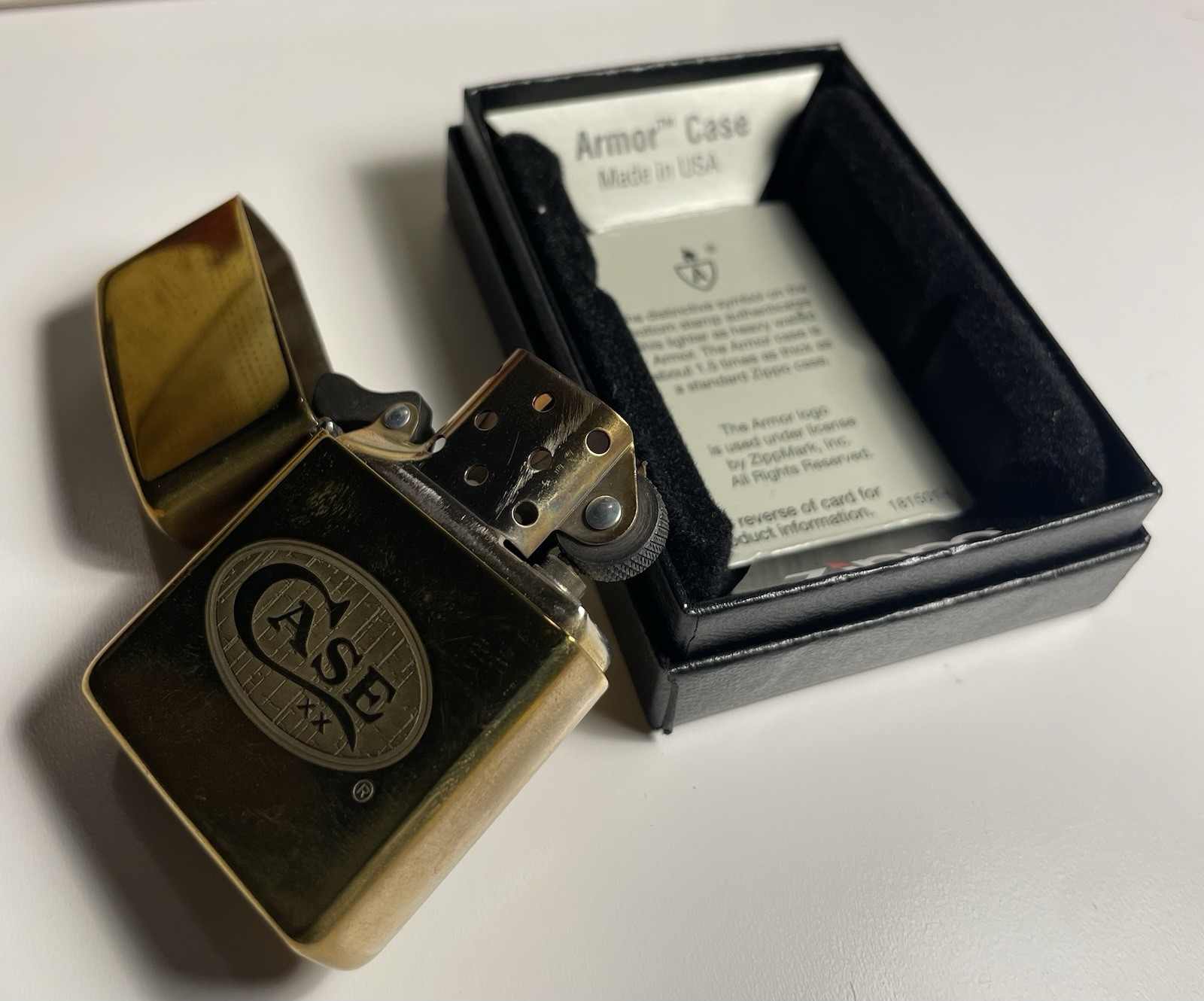 Used Case XX Logo Brushed Brass Windproof USA Zippo Lighter No fluid CASE knife