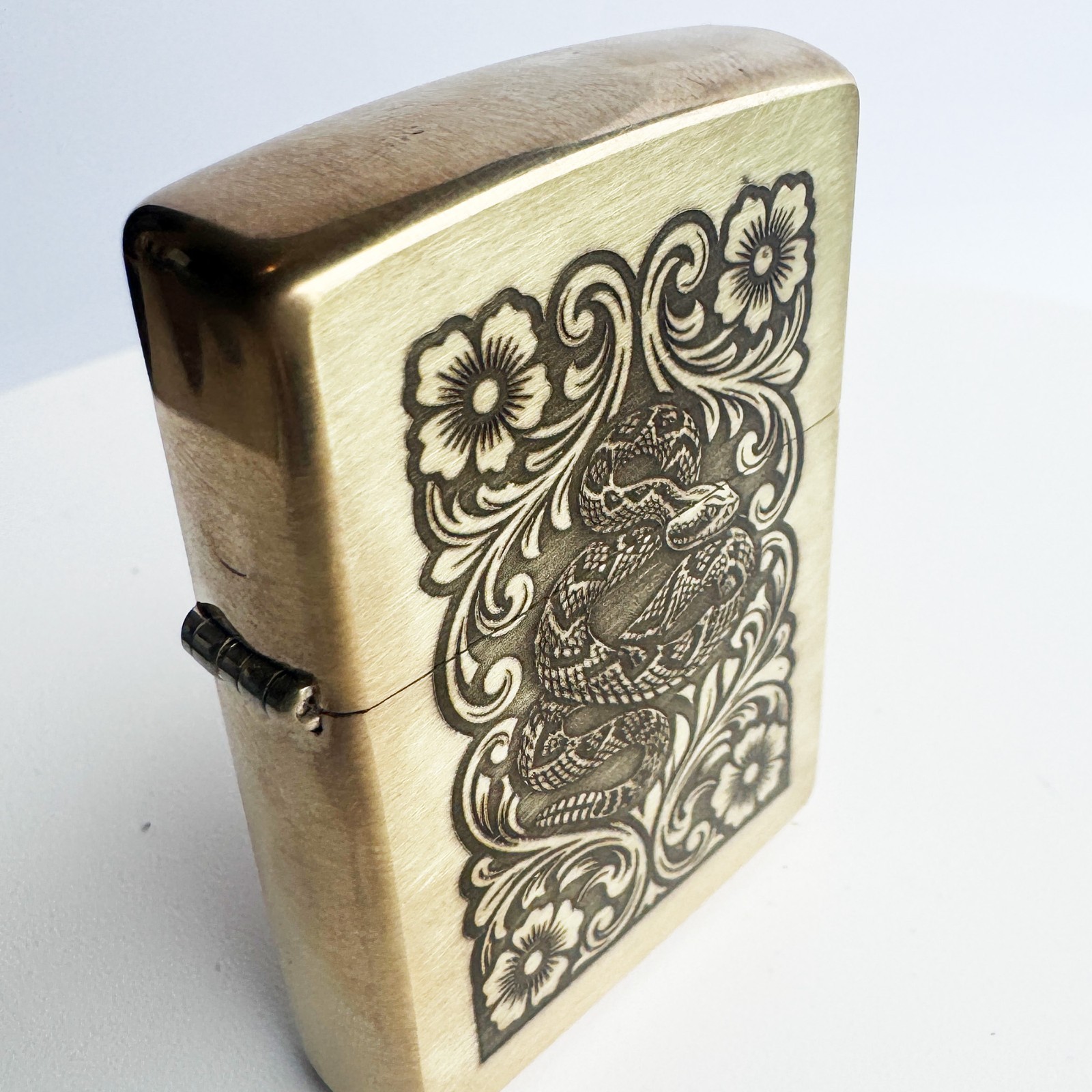 Rattlesnake with Western Floral Scrolls Brass Zippo Lighter – Made in USA