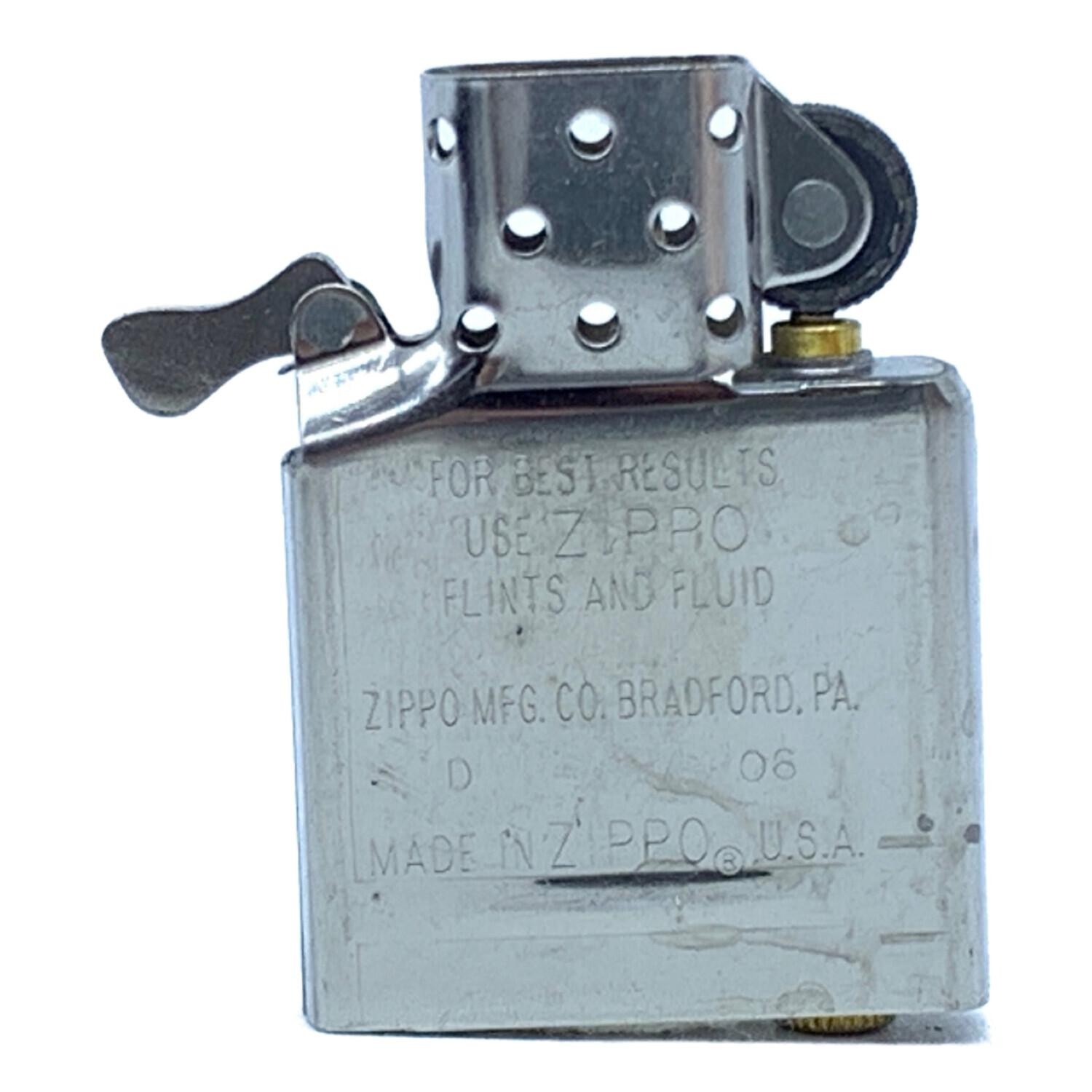 Vintage Zippo 2006 American Classic Limited Edition No.28916 Oil Lighter w/ Case