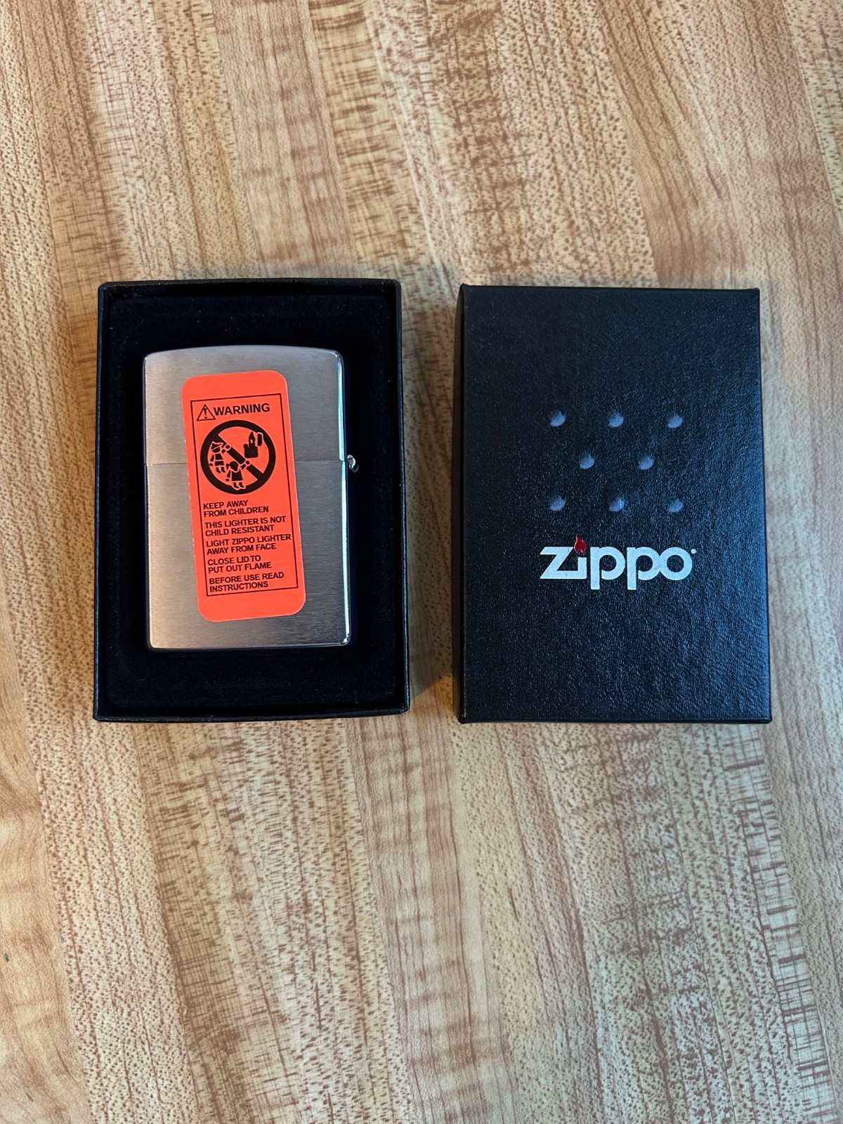 2005 Zippo Picture Perfect Rhinestone Sticker Sealed Windproof Lighter In Case