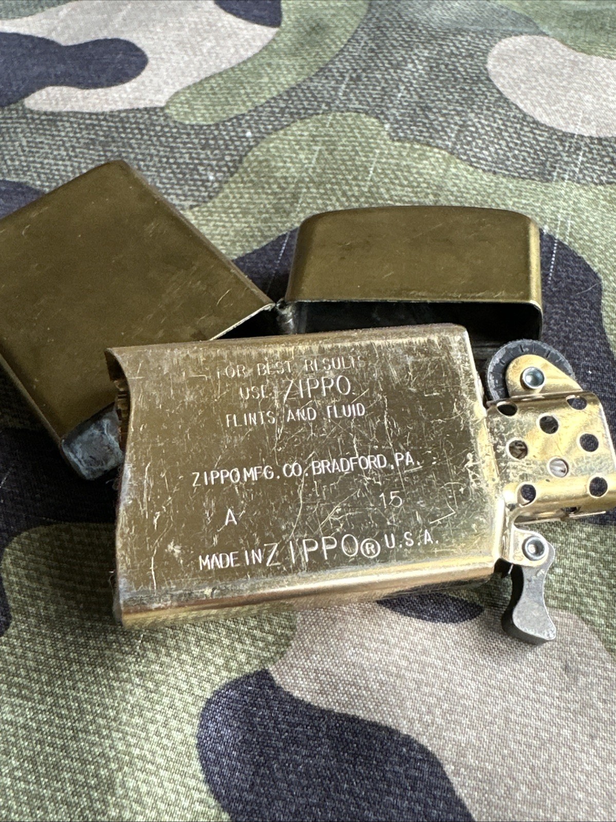 1989 Vintage Zippo Slim Lighter – Solid Brass – Made in Bradford USA
