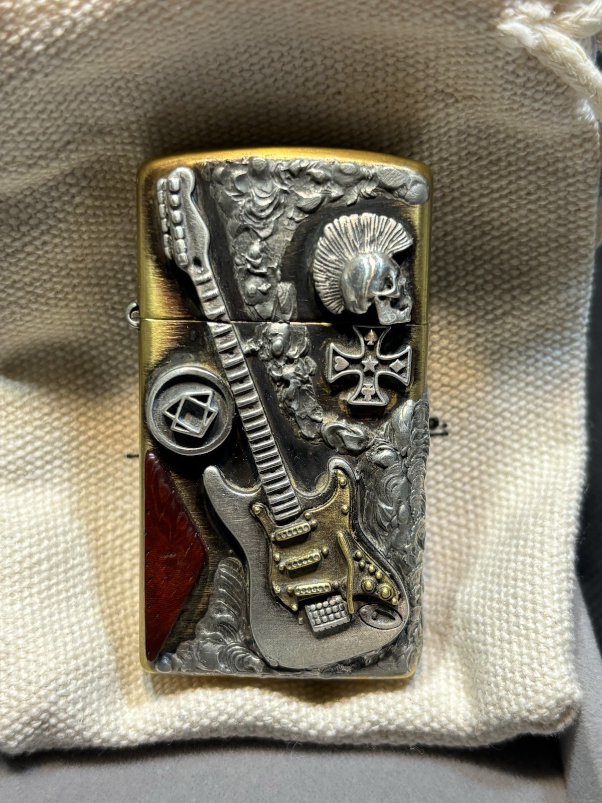 RARE Handmade. Slim Heavy Sterling stamp. Crazy Guitar Zippo 2-side velvet Box