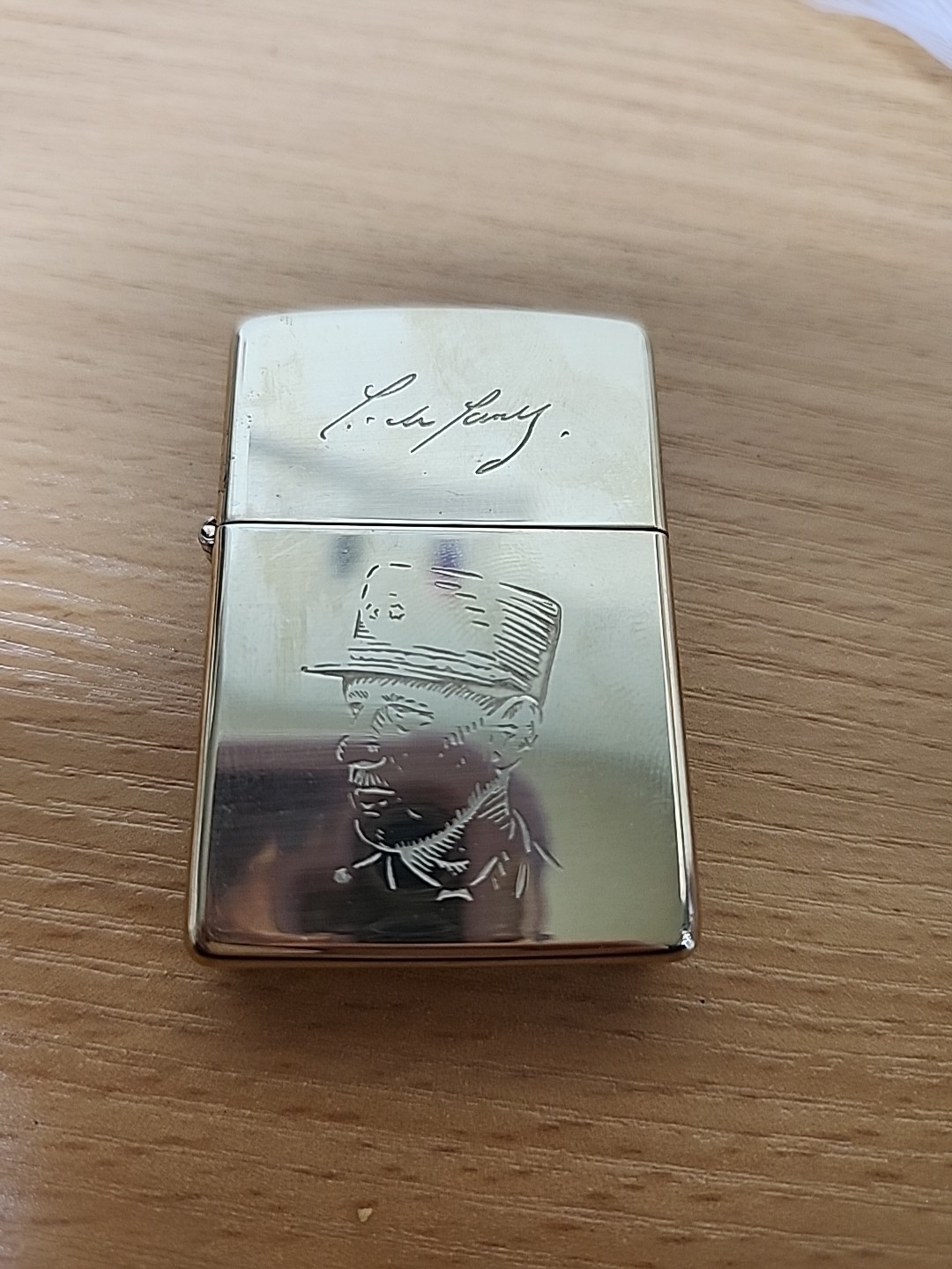 New 1994 ZIPPO Lighter D-Day WWII Normandy Allied Hero GENERAL CHARLES DE GAULLE