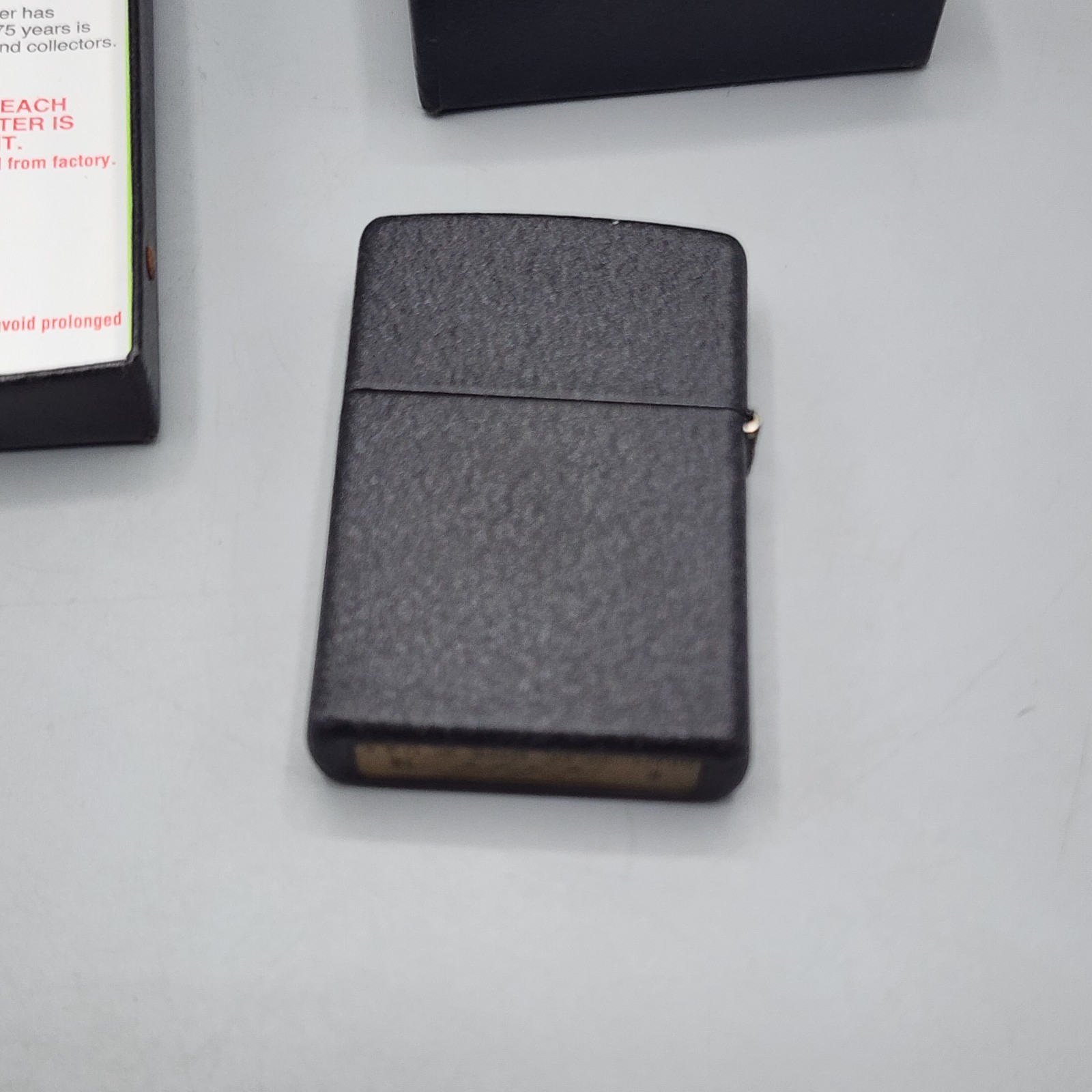 Vintage CLASSIC MATTE BLACK ZIPPO LIGHTER MADE IN BRADFORD,PA.