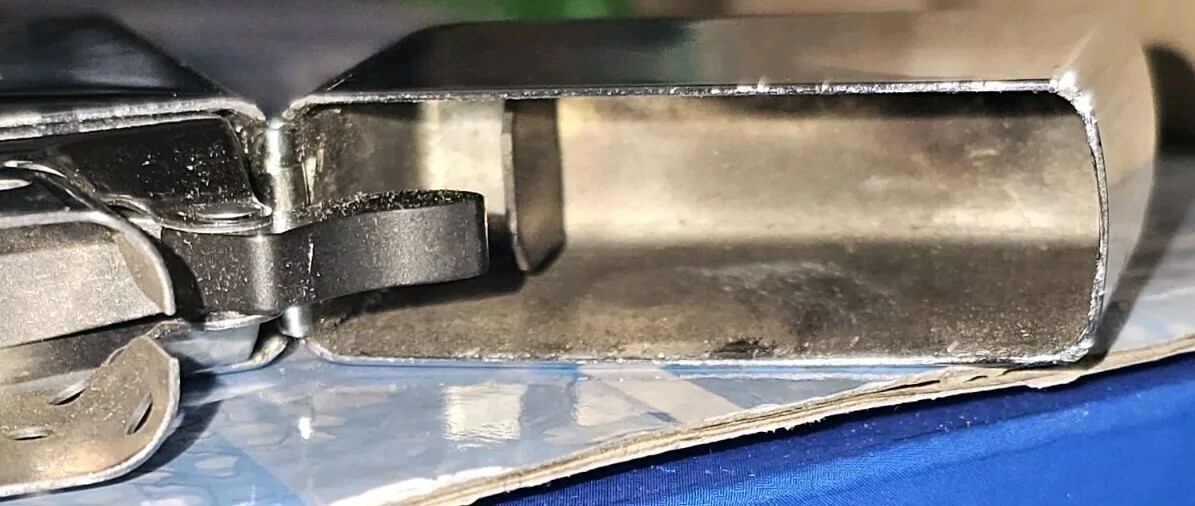 Zippo High Polish Chrome Lighter