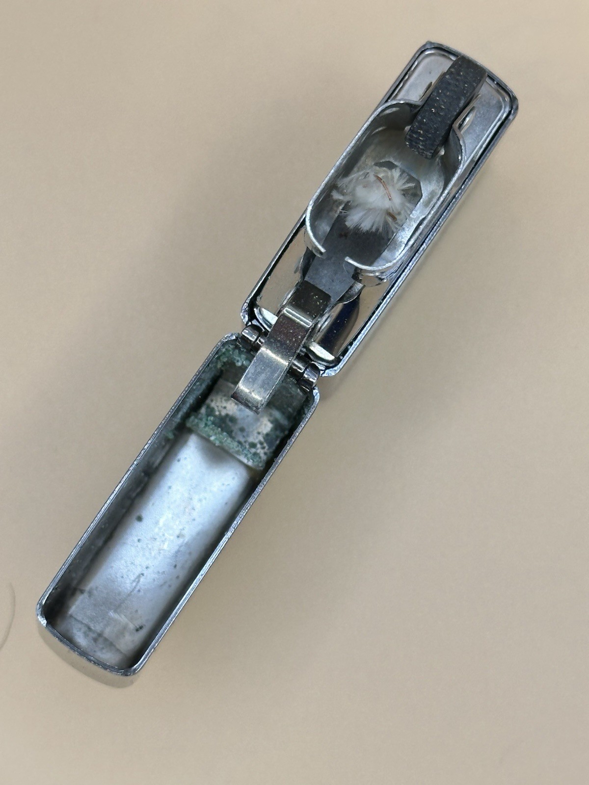 Vintage 1995 Yellowstone National Park Midnight Chrome Zippo Lighter NEW