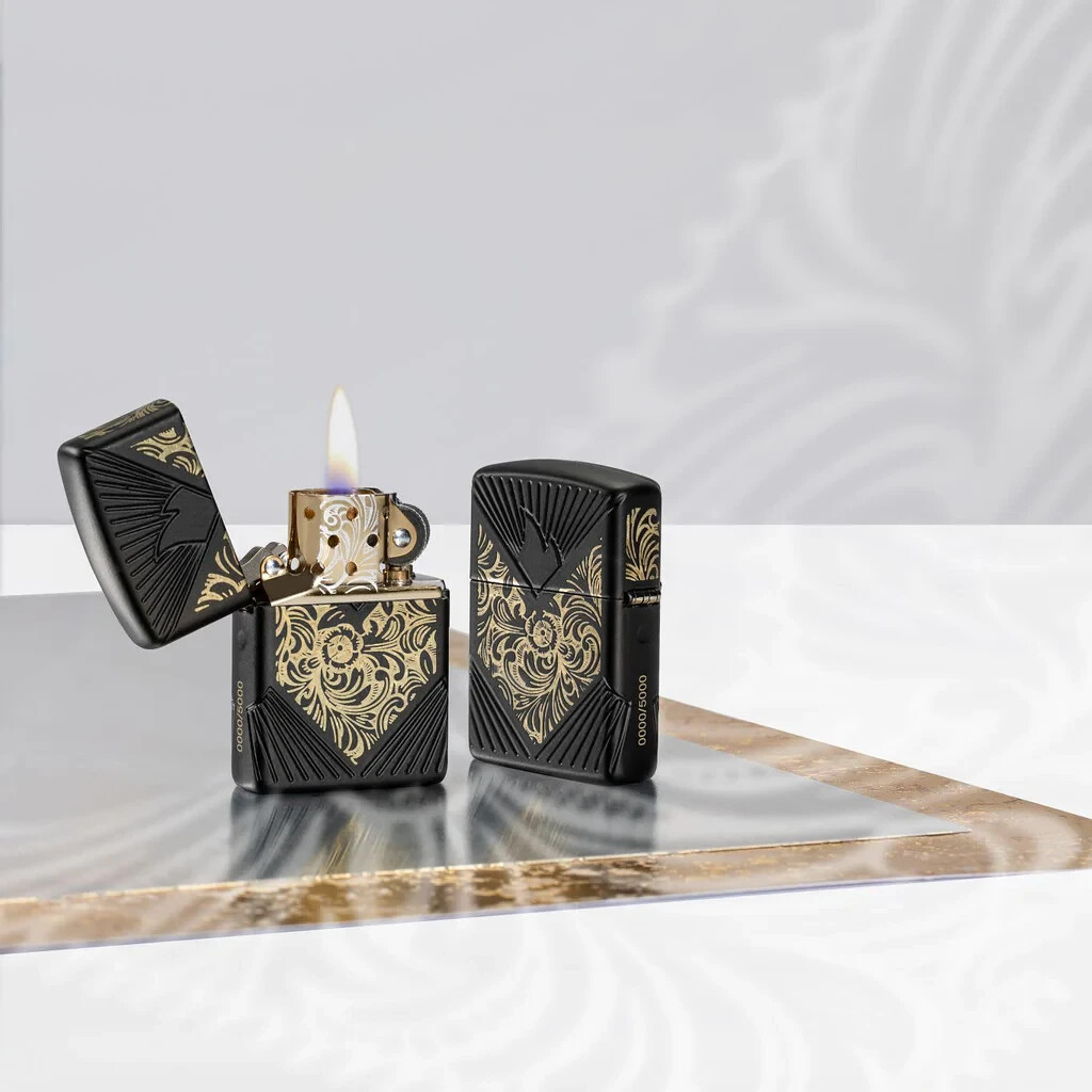 ZIPPO 2024 COLLECTIBLE OF THE YEAR ARMOR ZIPPO LIGHTER AMERICAS 3840/5000
