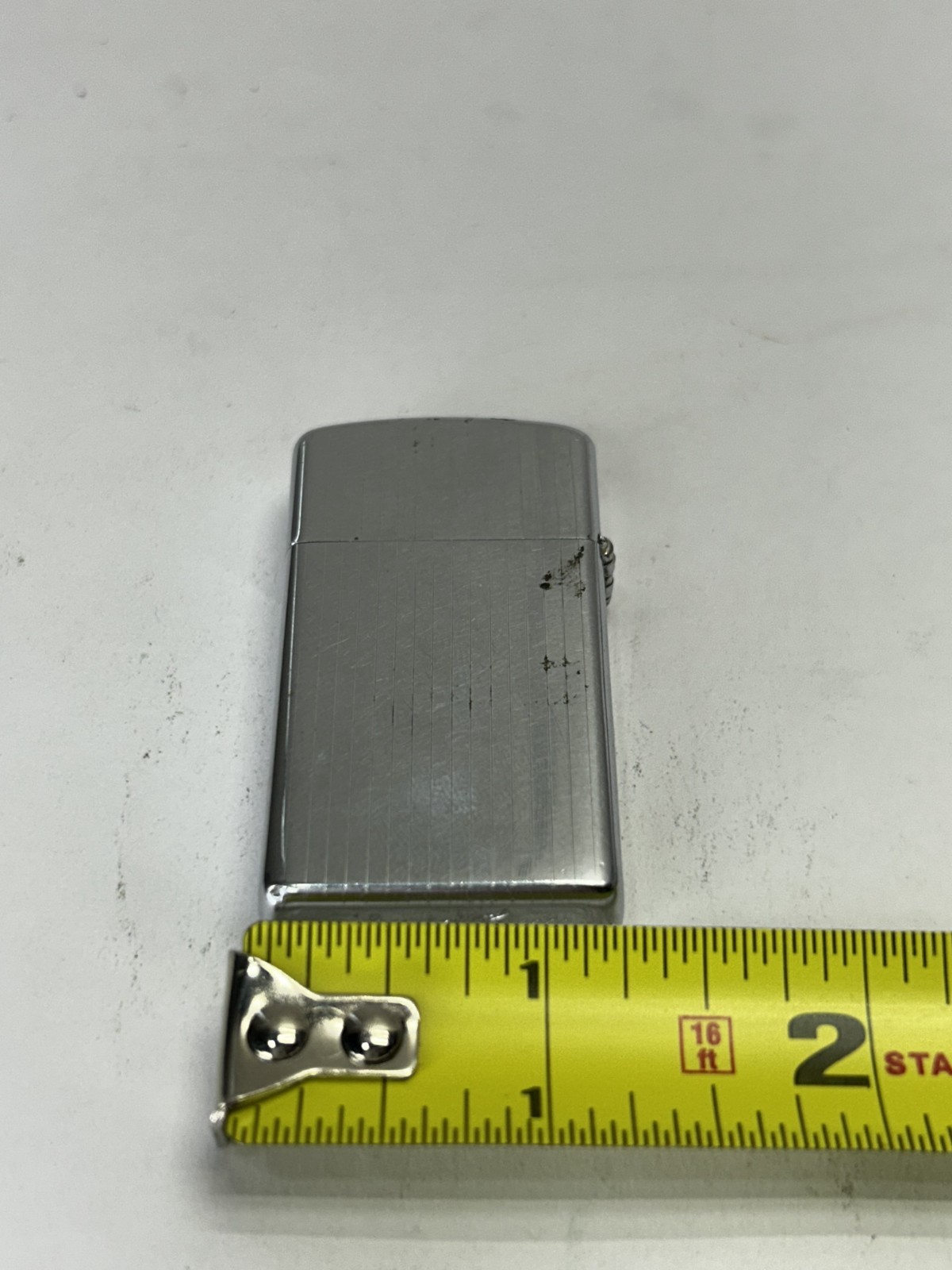 VINTAGE SLIM ZIPPO FLORAL & PIN STRIPE LIGHTER no engraving – untested