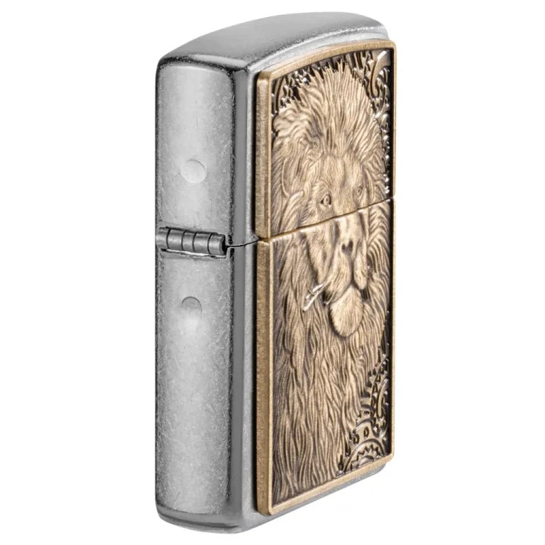 Zippo lion metallic emblem Street Chrome 47171