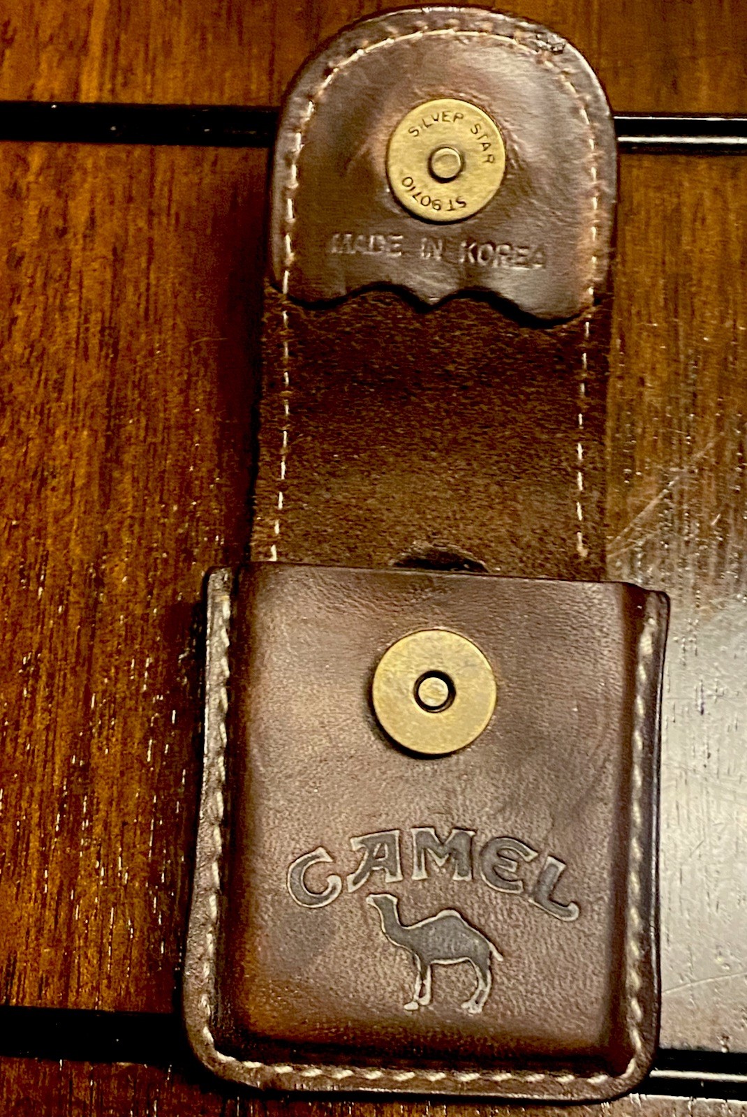 Vintage 1990’s leather Camel Cigarettes Zippo lighter Belt holster – EUC