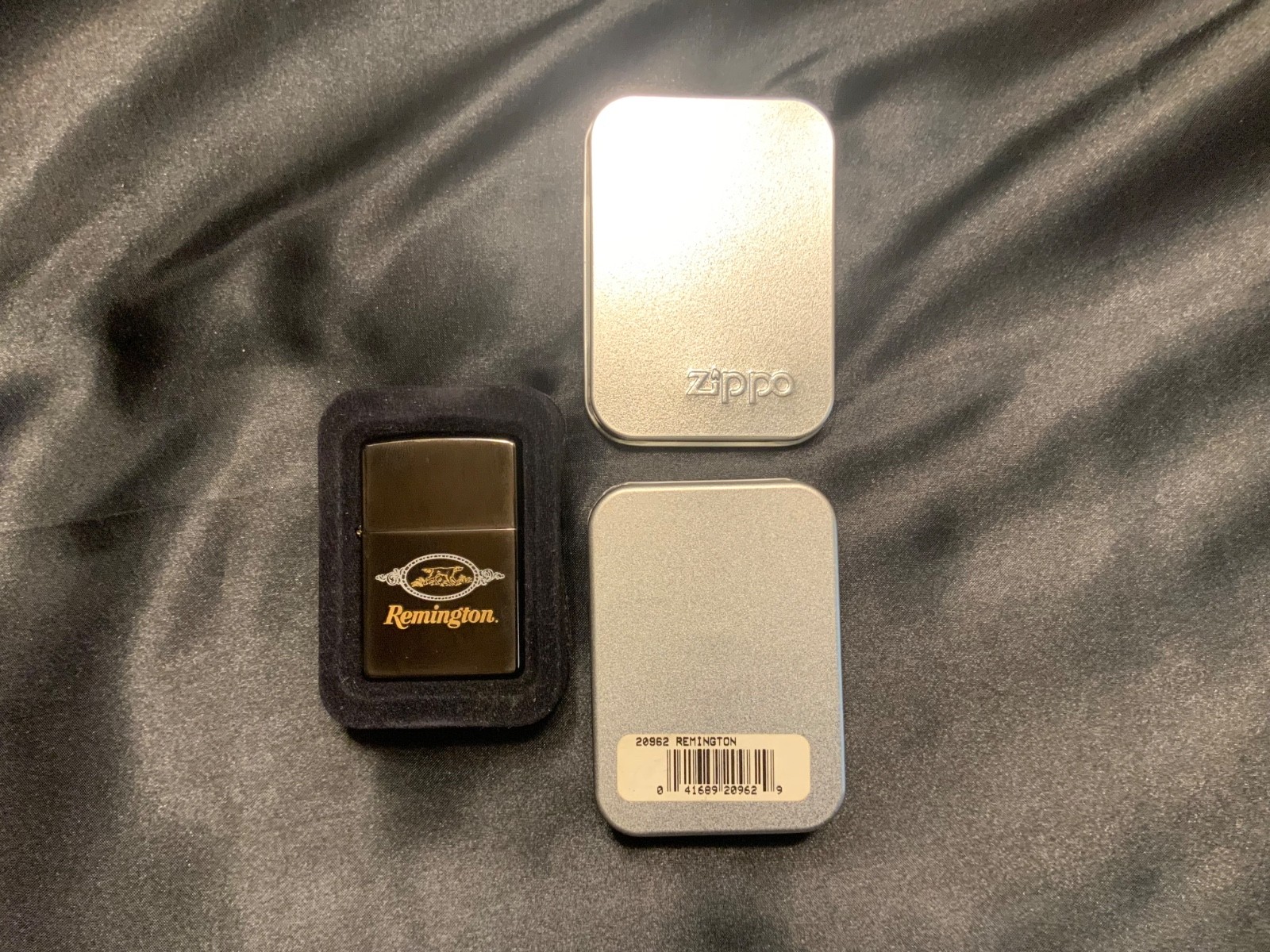 Zippo Remington Lighter 20962 (new) Tinted dark 2005 w/tin case