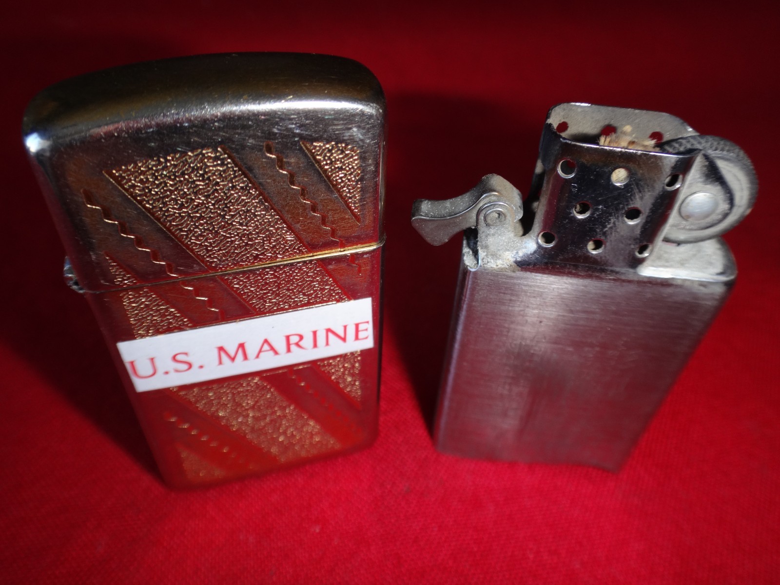 Vintage Year 1985 Zippo Slim Lighter with US MARINE decal sticker