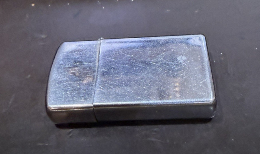 Vintage 1966 Zippo slim line lighter