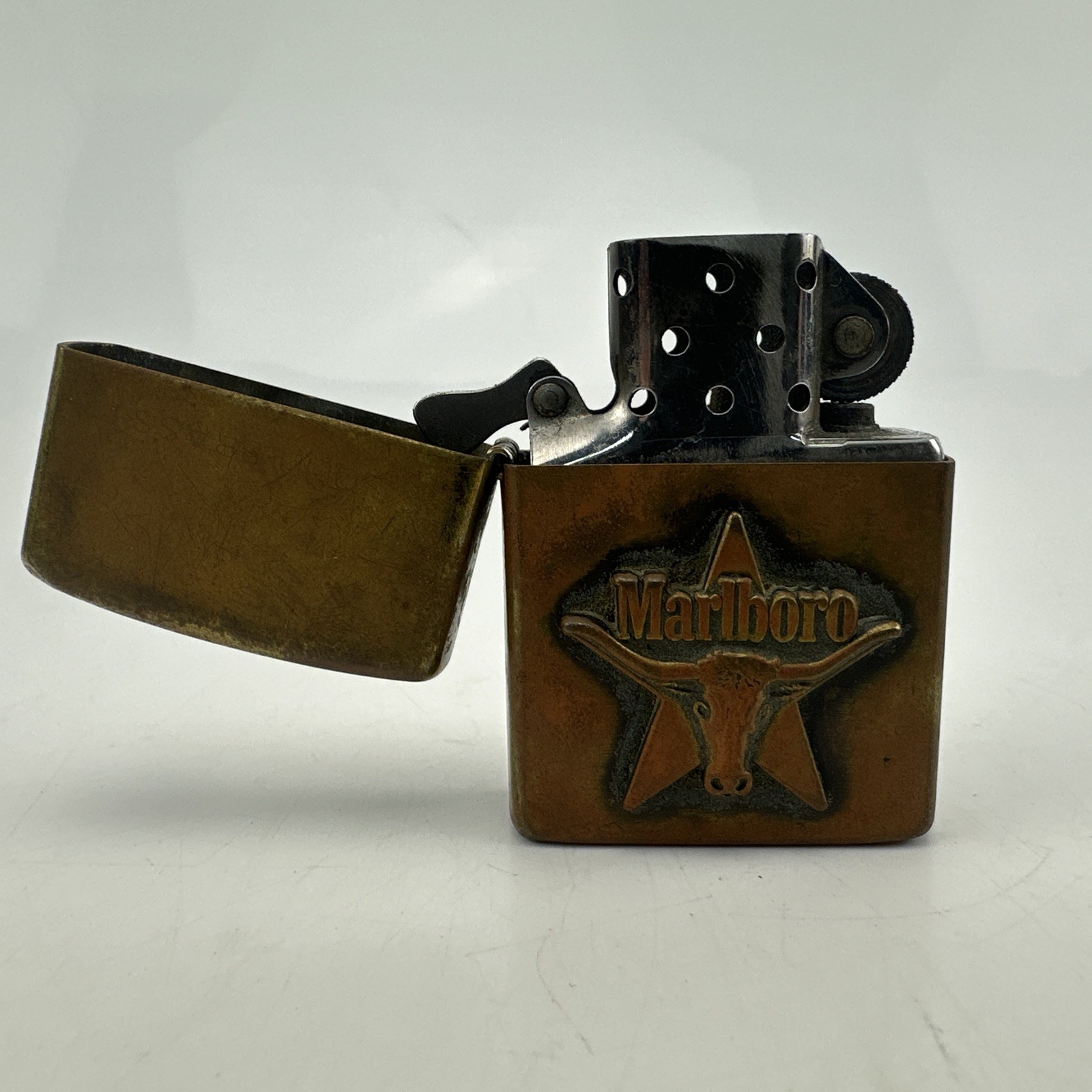 Zippo Solid Brass Marlboro Embossed Lighter W/Box NOT ENGRAVED 1991 Free Ship