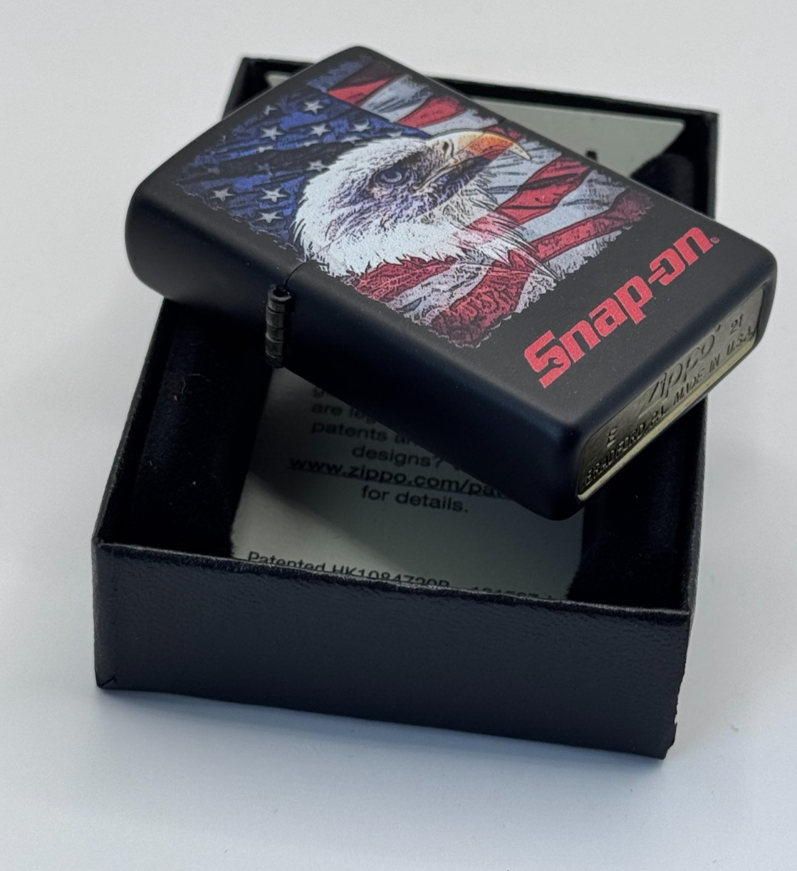GENUINE Zippo Lighter SNAP ON AMERICAN FLAG & EAGLE 2021 Black Matte NEW IN BOX