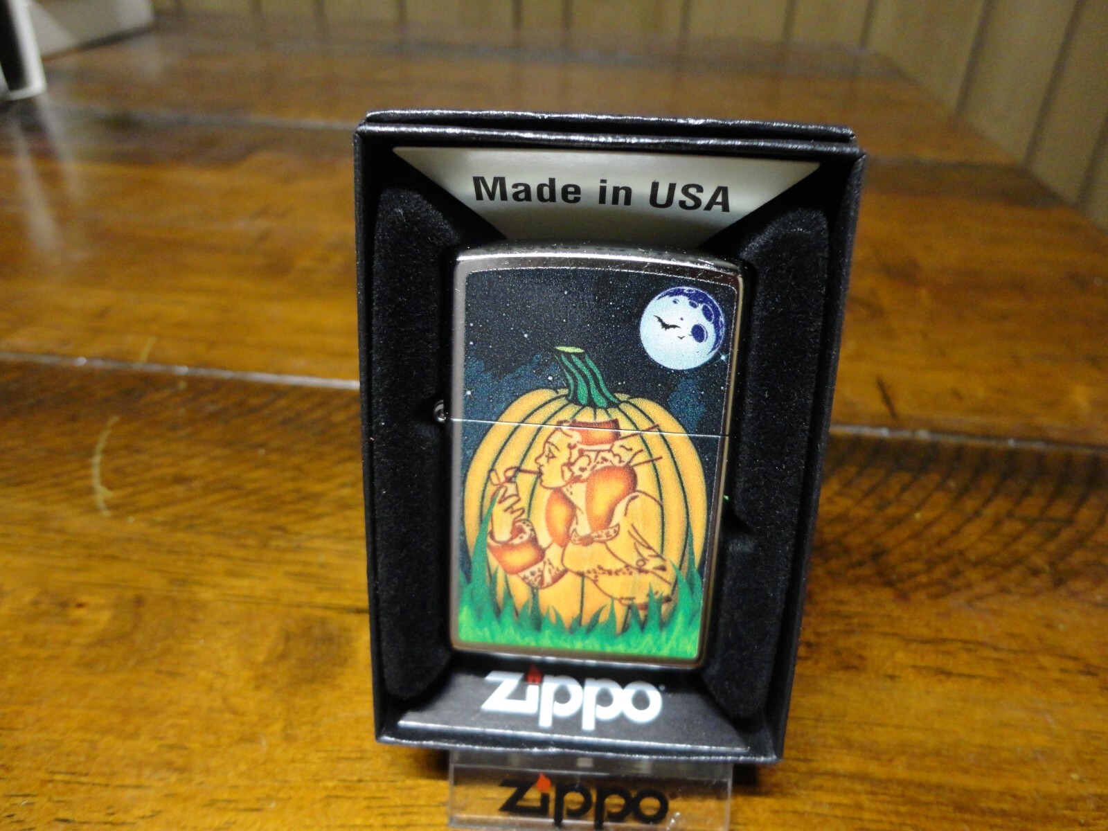 WINDY HALLOWEEN CARVED PUMPKIN FULL MOON BAT ZIPPO LIGHTER MINT IN BOX 2023