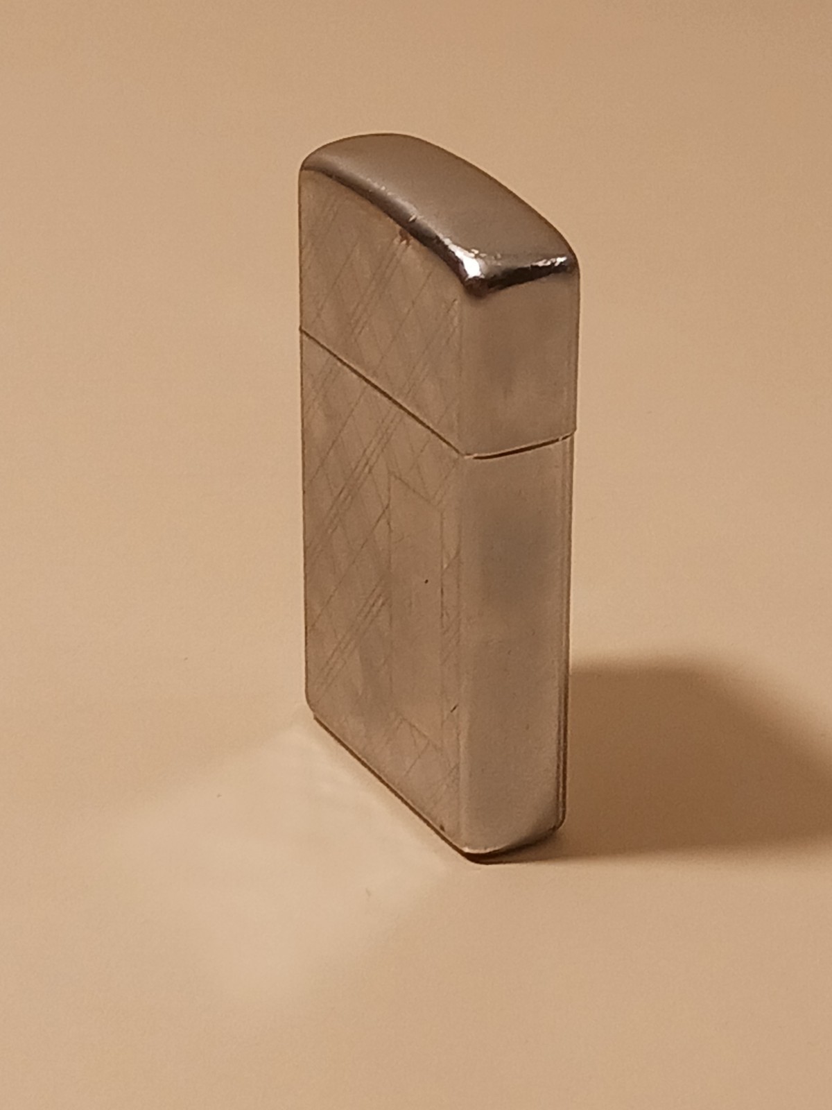 Vintage Zippo Slim Lighter 1984 High Polish Chrome Diagonal Line Pattern 111