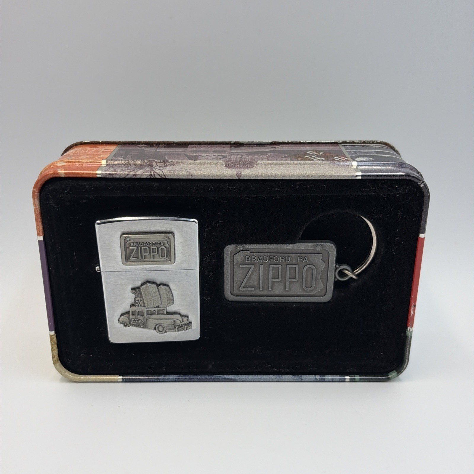 1998 Zippo Lighter & Keychain Set Zippo Car Limited Edition Tin Box Bradford PA