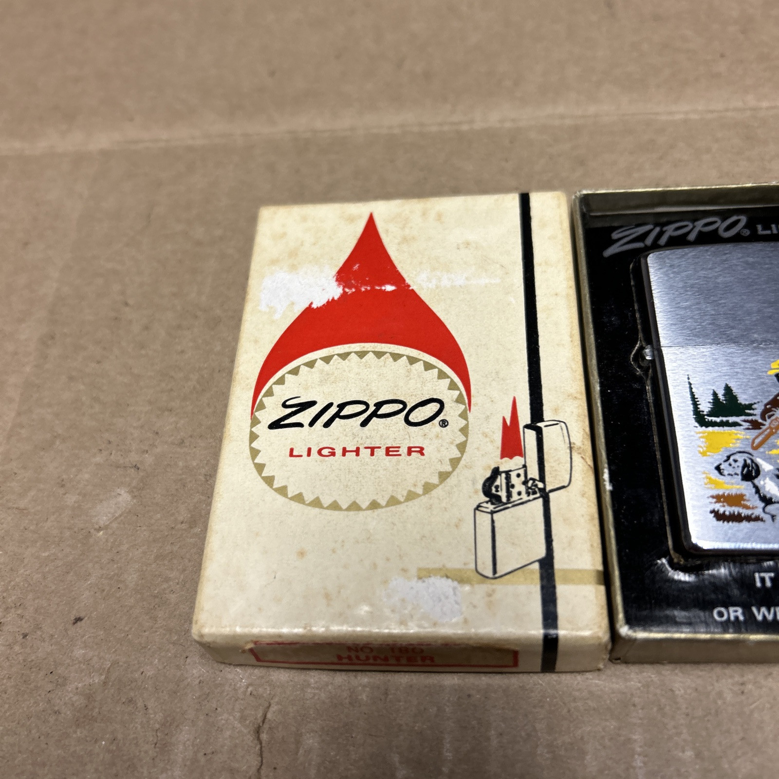Vintage 1972 Zippo Lighter BIRD HUNTER NO 180 Pointer Setter Dog Rifle