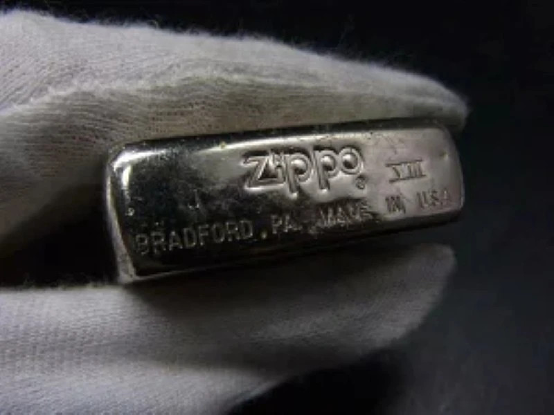 Zippo Vintage Oil Lighter 1992 Silver Tone 5.4cm Smoking Accessory USA Made