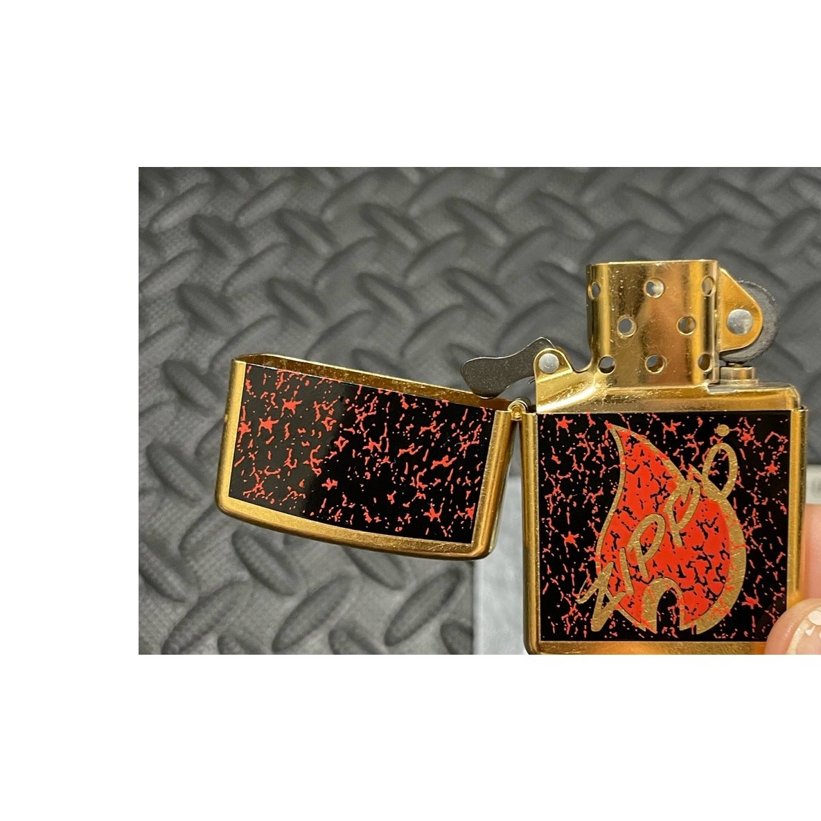 2009 Retro Flame in Gold Dust Zippo Lighter in box; Inscribed