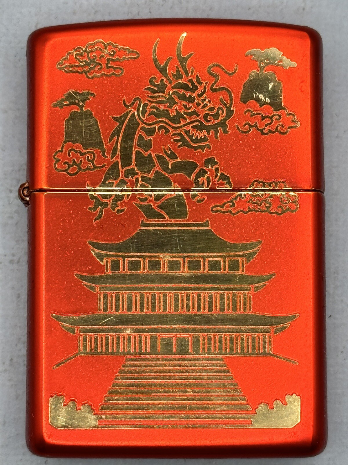 2021 Chinese Dragon & Temple Red Metallic Zippo Lighter NEW