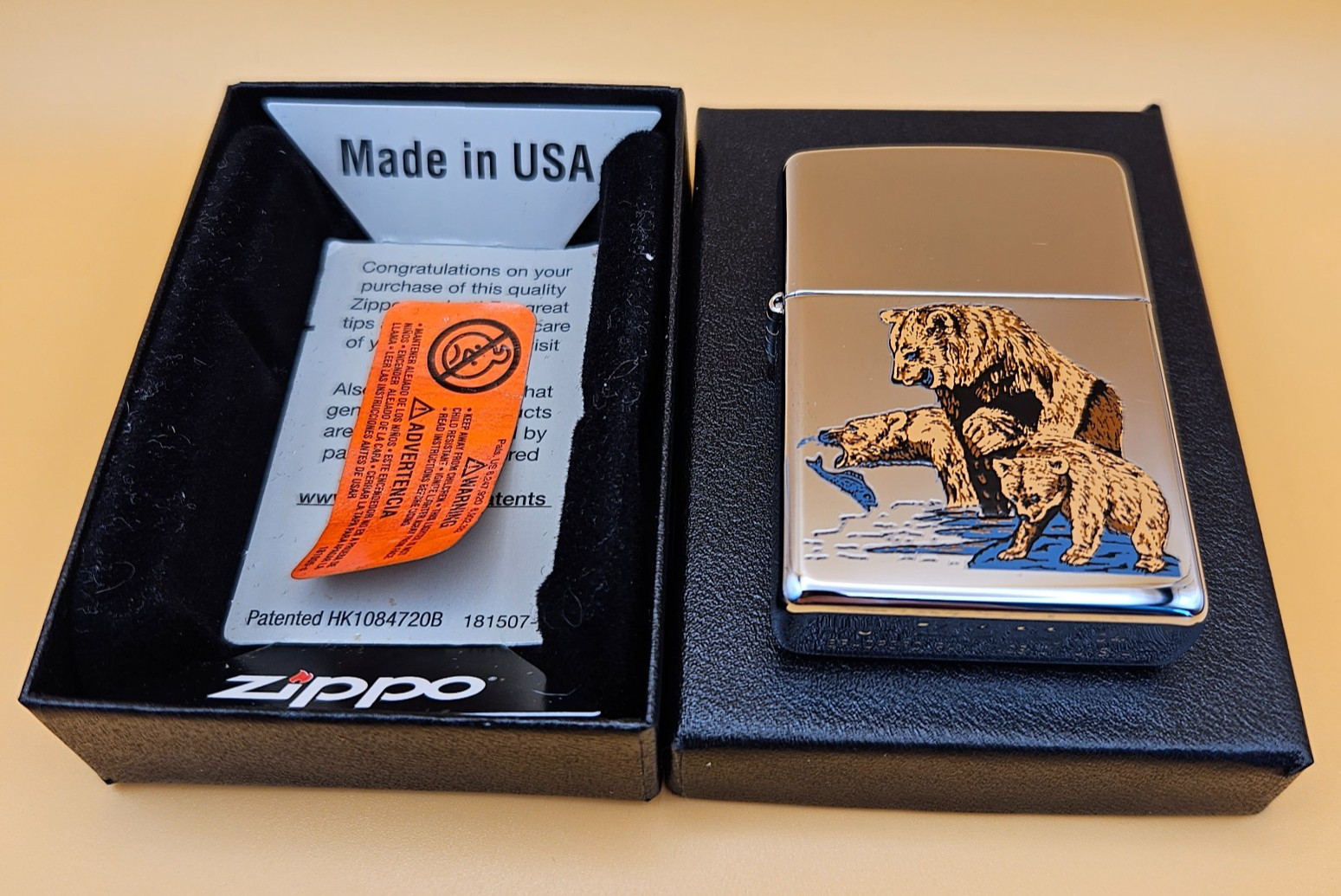 Zippo Lighter 2004 Grizzly Bear Mother And Her 2 Cubs, France-Spain Market, New