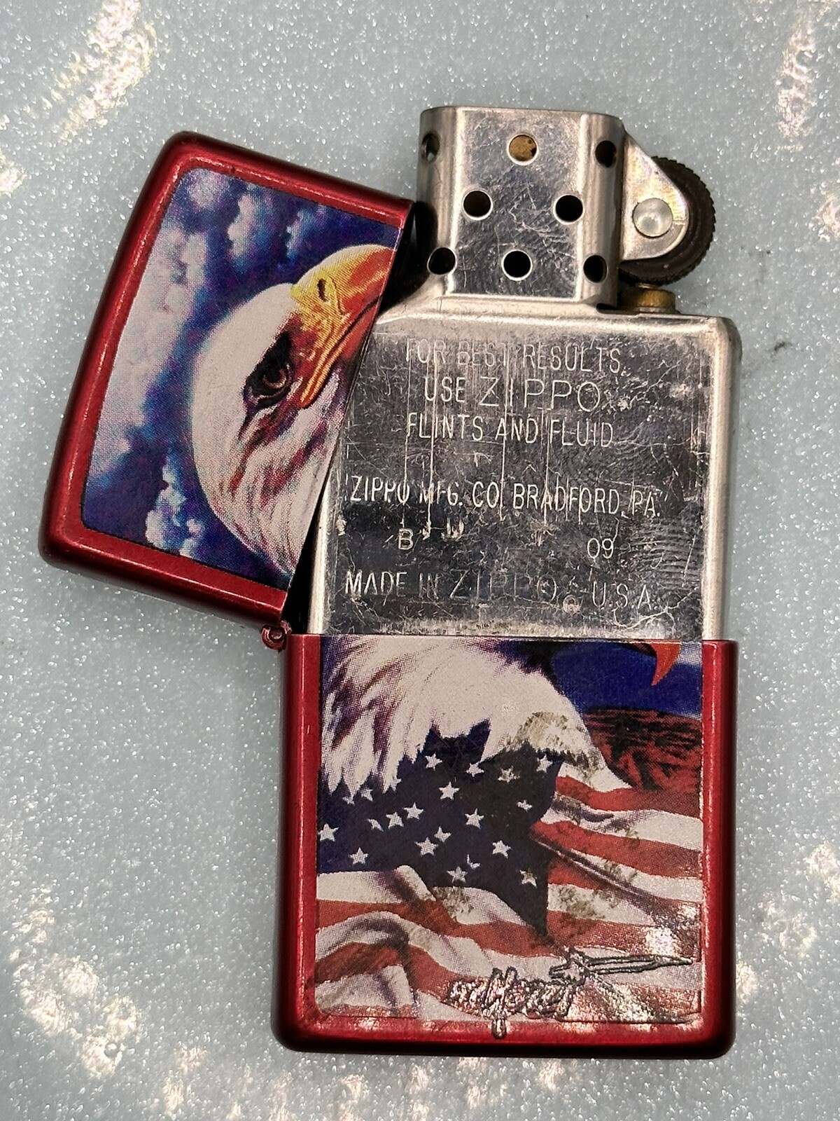 Vintage 2009 Mazzi American Eagle US Flag Candy Apple Red Zippo Lighter