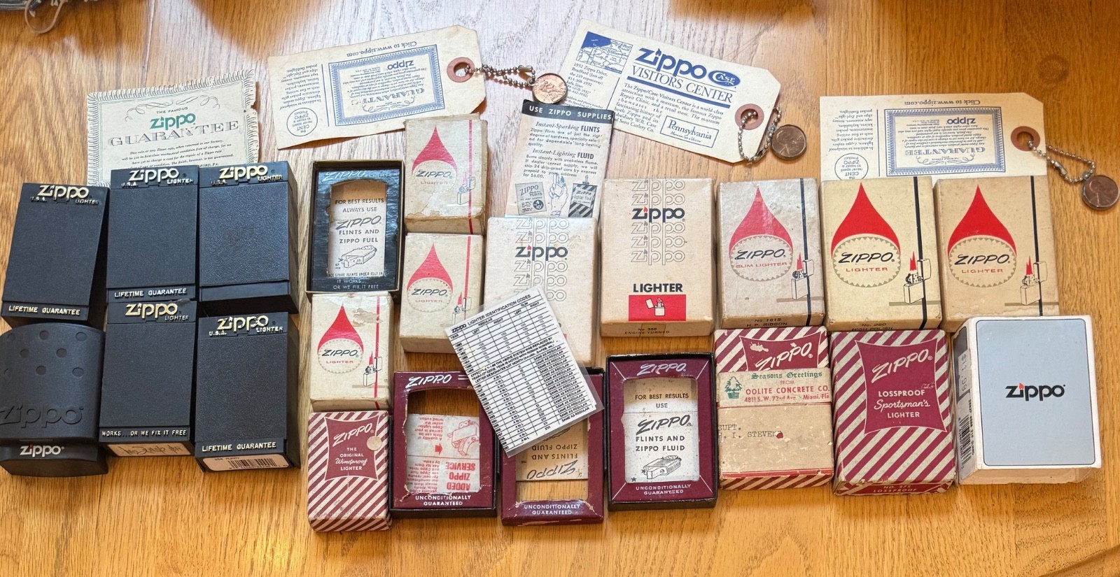 VINTAGE LOT OF EMPTY ZIPPO USED / WORN BOXES SOME CANDY STRIPE BOXES D24