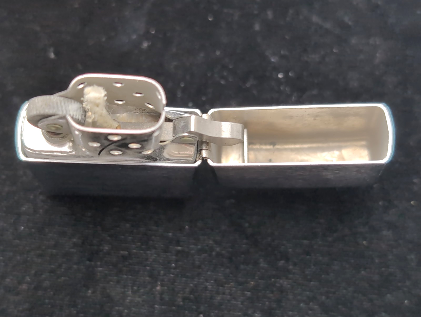1964 (?) ZIPPO – 249th GENERAL HOSPITAL JAPAN – Vietnam Era – Unused